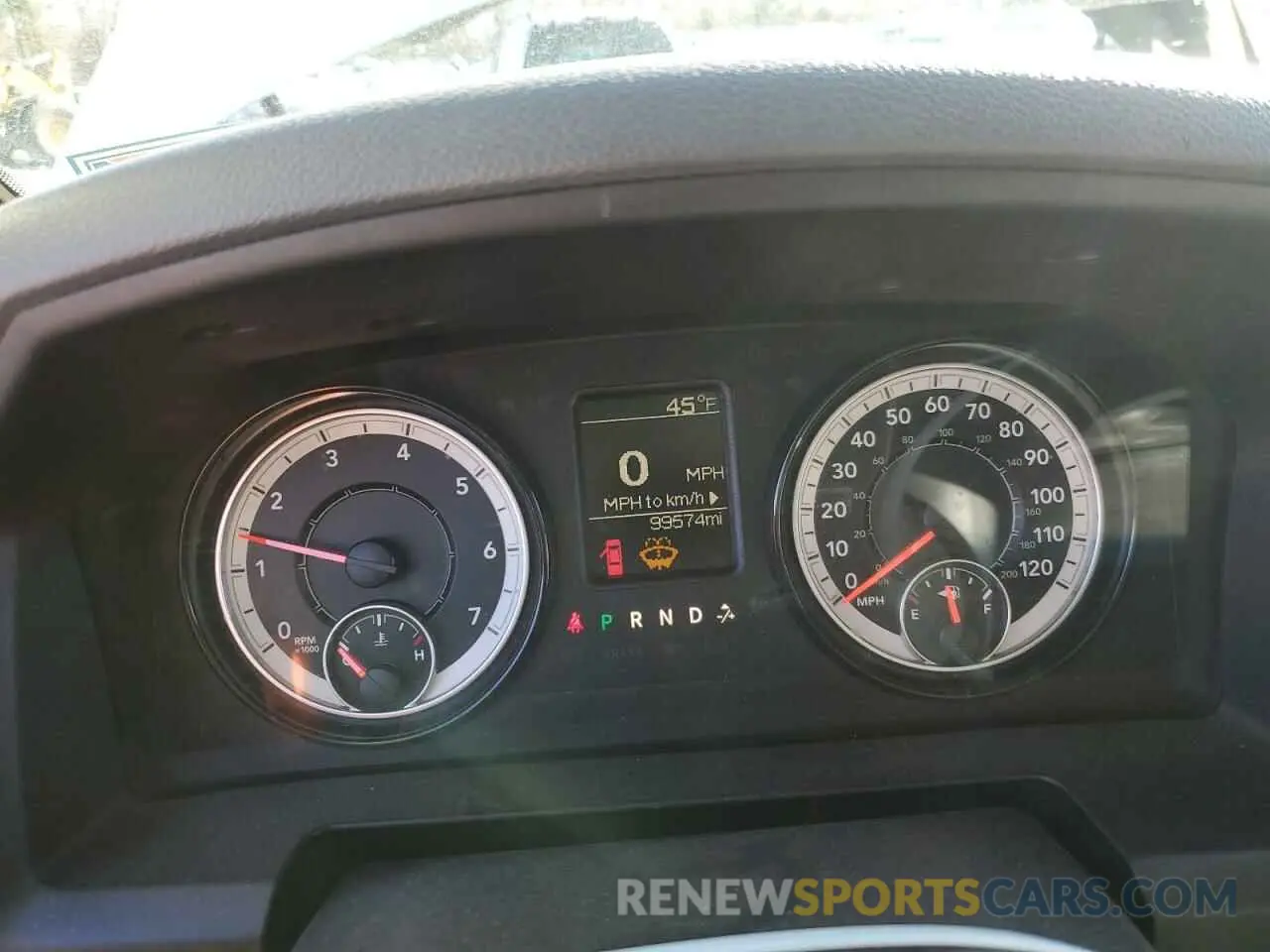 9 fotografías del automóvil dañado 3C6JR6AG5KG504090 RAM 1500 2019
