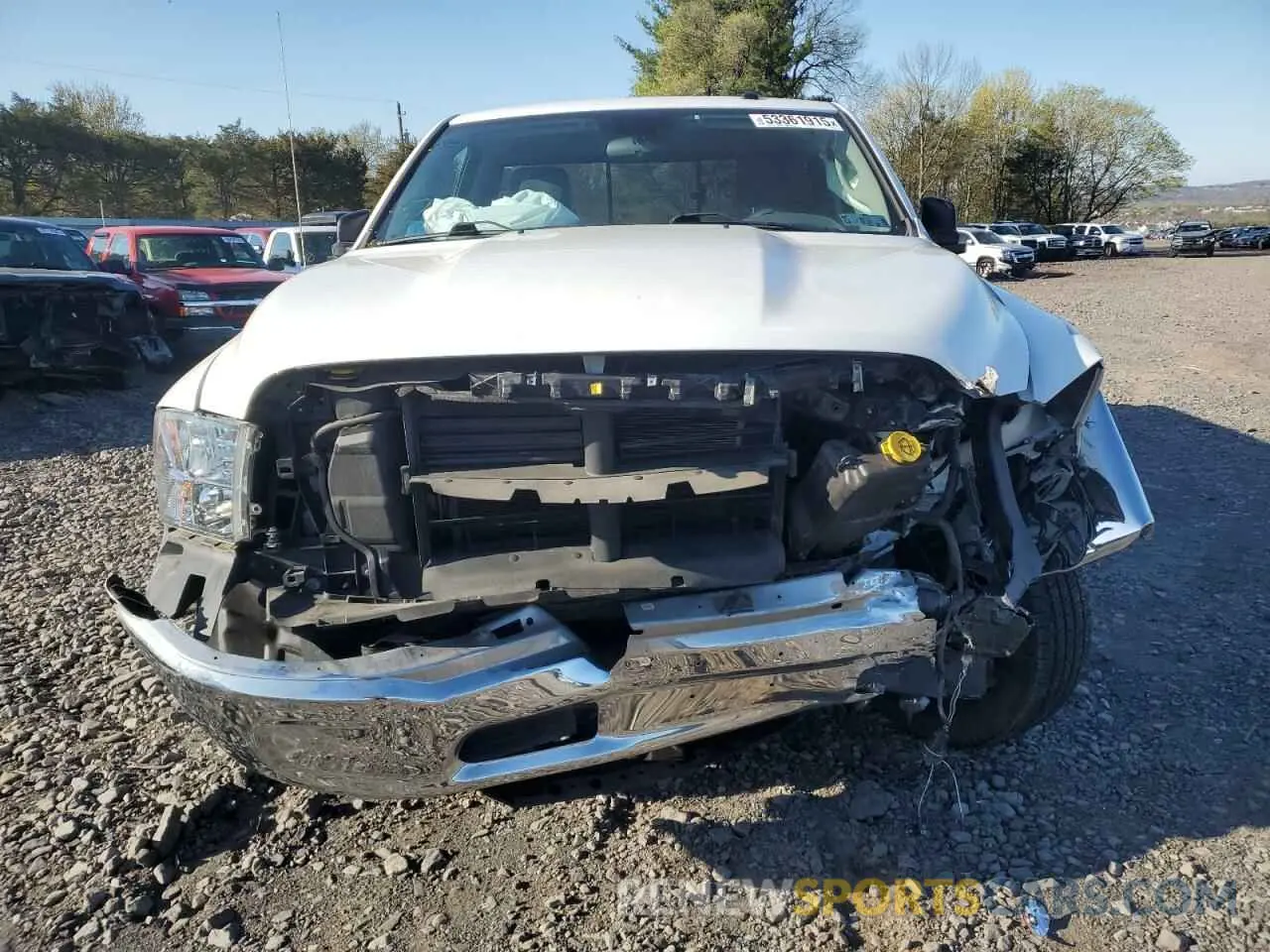5 fotografías del automóvil dañado 3C6JR7ET3KG522777 RAM 1500 2019