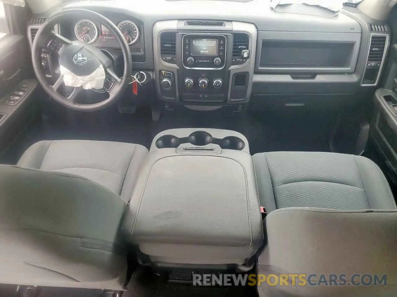 8 fotografías del automóvil dañado 3C6RR6KTXKG722928 RAM 1500 2019