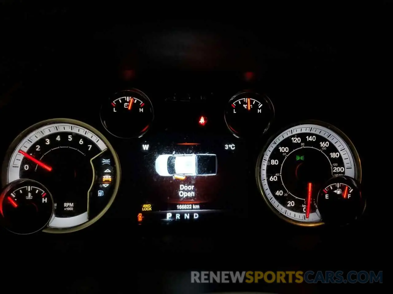 9 fotografías del automóvil dañado 3C6RR7KT0KG730431 RAM 1500 2019