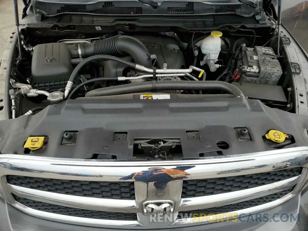 11 fotografías del automóvil dañado 3C6RR7LT8KG631273 RAM 1500 2019