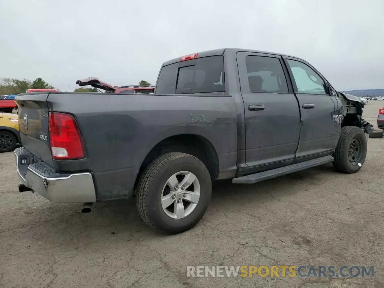 3 fotografías del automóvil dañado 3C6RR7LT8KG631273 RAM 1500 2019