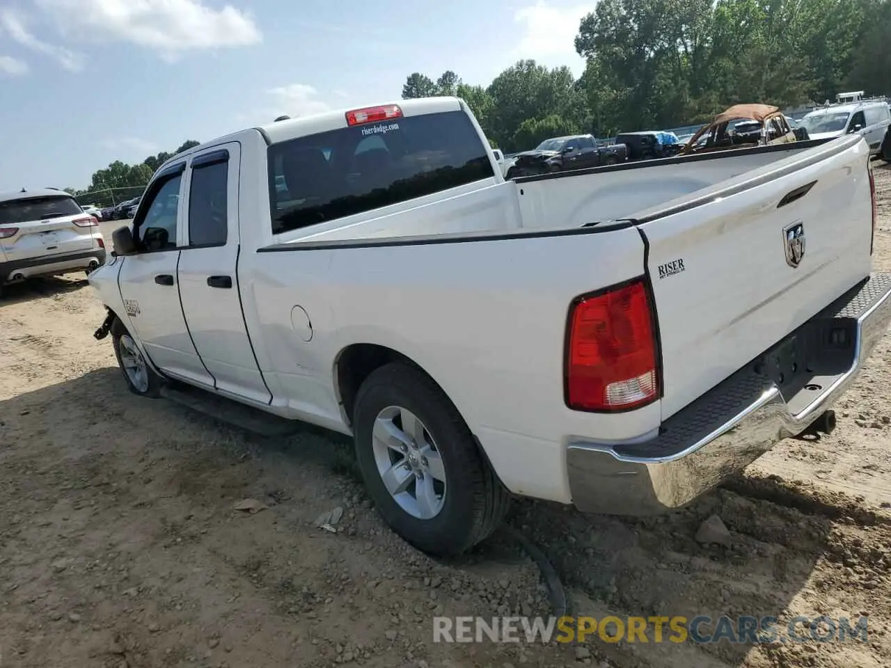 2 fotografías del automóvil dañado 1C6RR6FG2LS121682 RAM 1500 2020