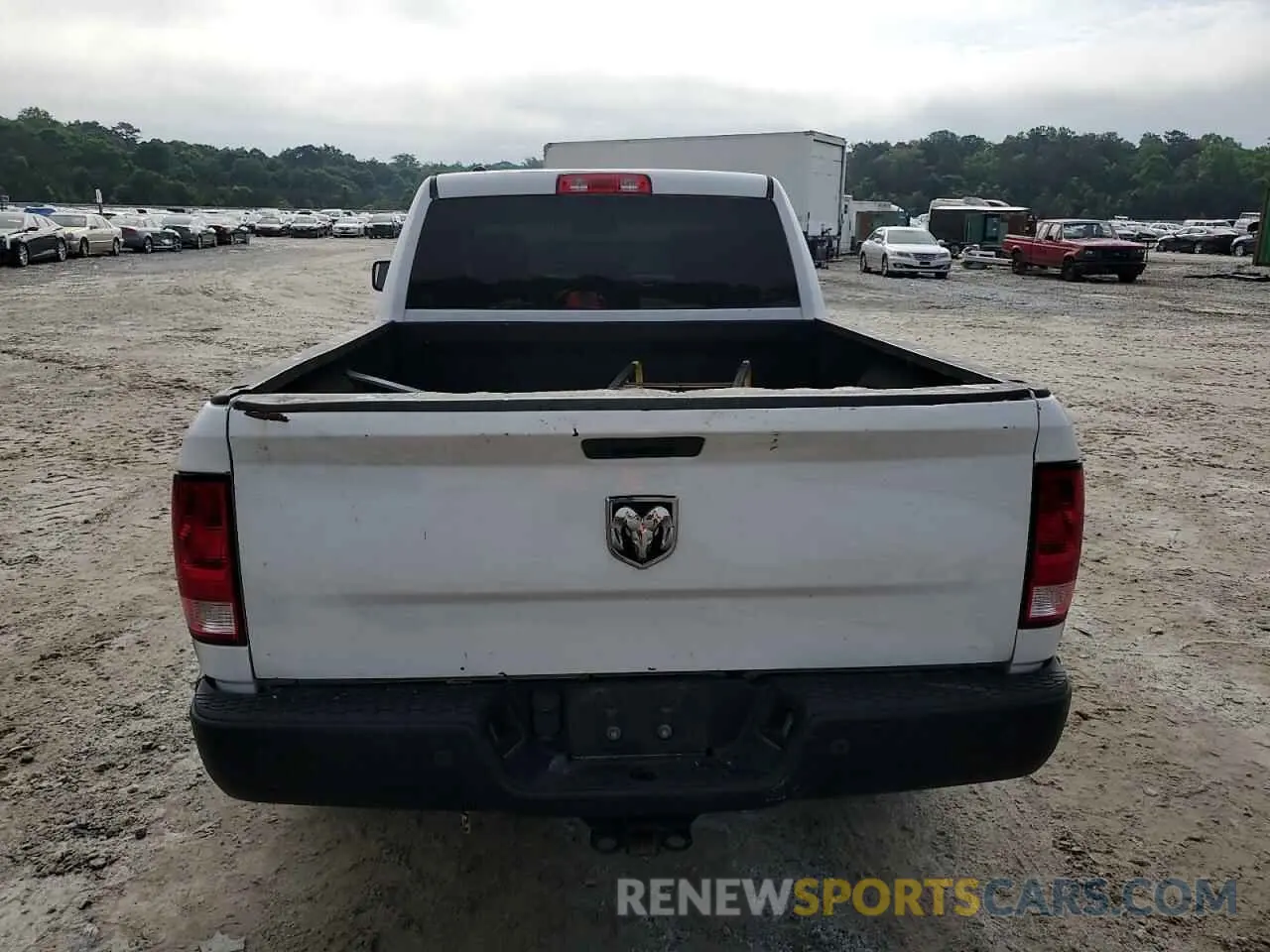 6 fotografías del automóvil dañado 1C6RR6FG3LS160894 RAM 1500 2020