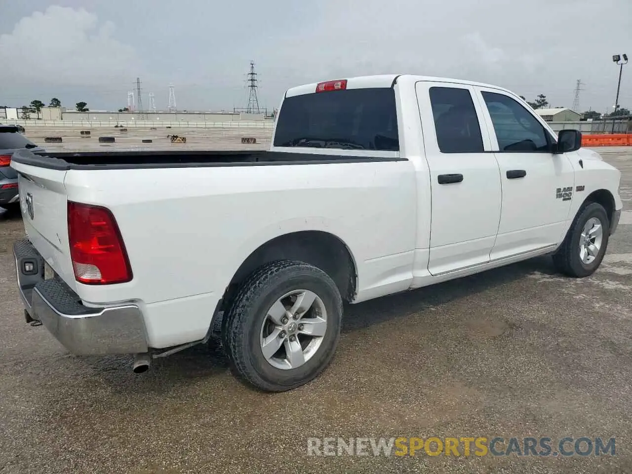 3 fotografías del automóvil dañado 1C6RR6FT5LS147643 RAM 1500 2020