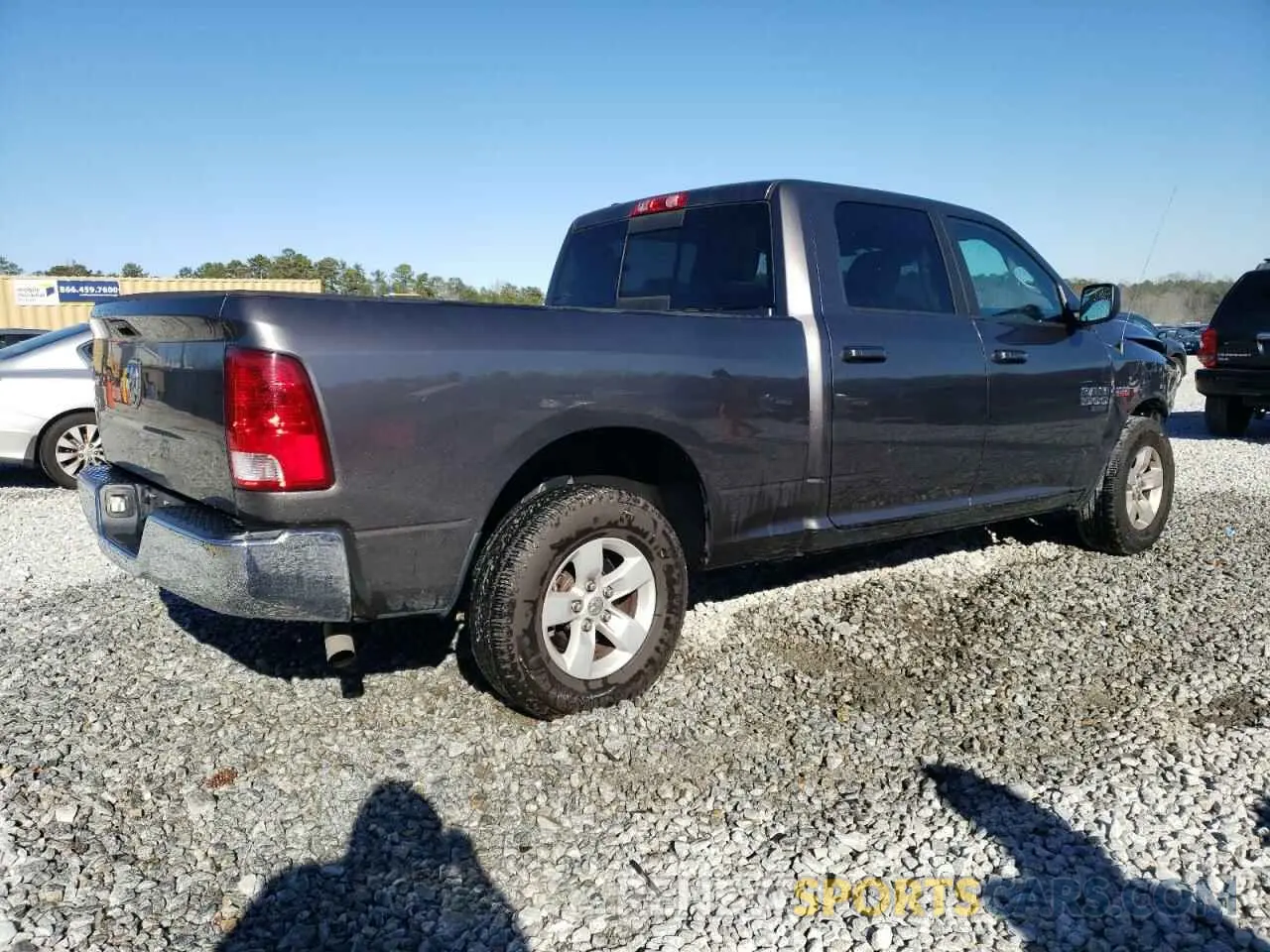 3 fotografías del automóvil dañado 1C6RR6TT1LS119262 RAM 1500 2020