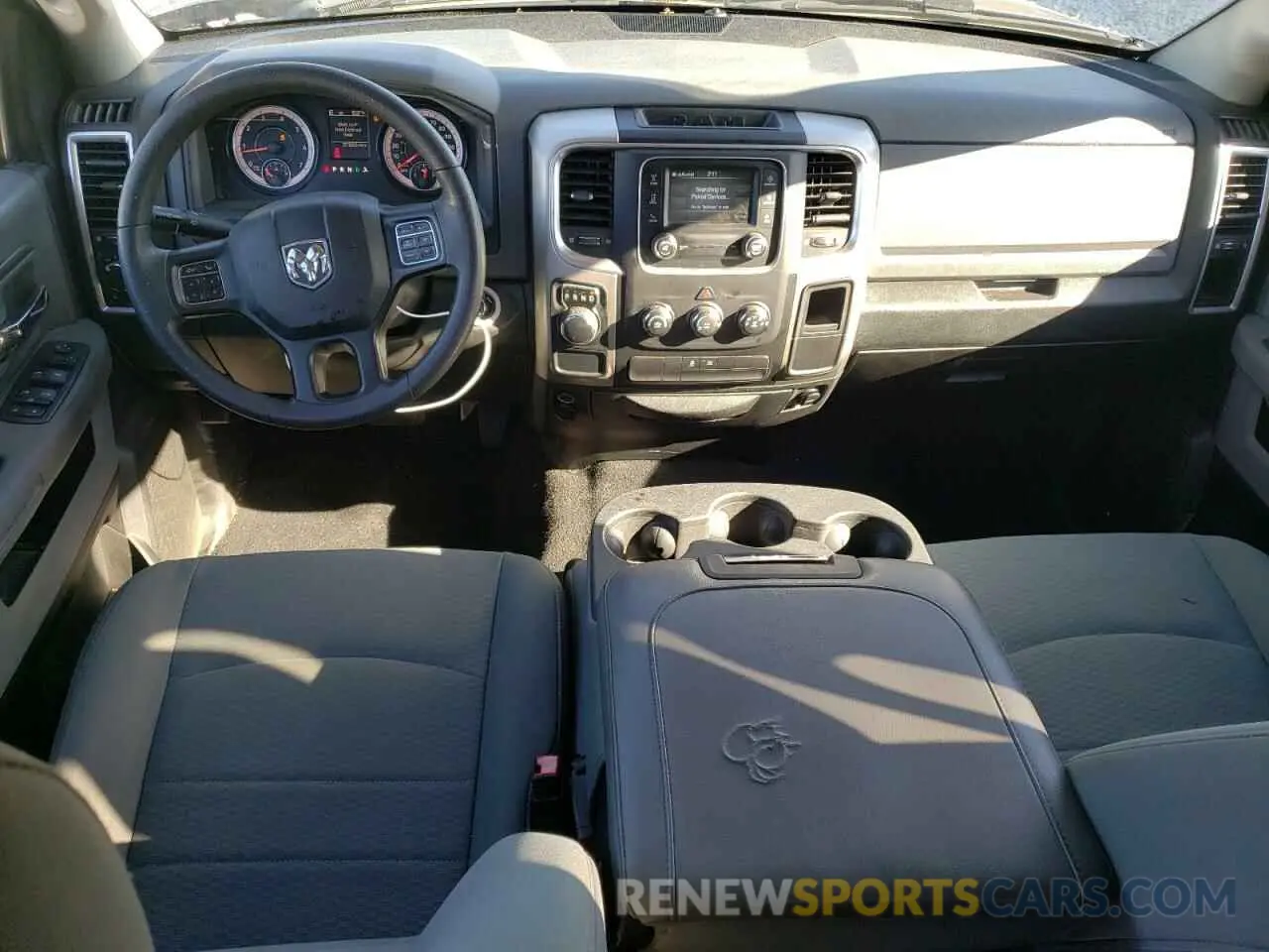 8 fotografías del automóvil dañado 1C6RR6TT1LS119262 RAM 1500 2020
