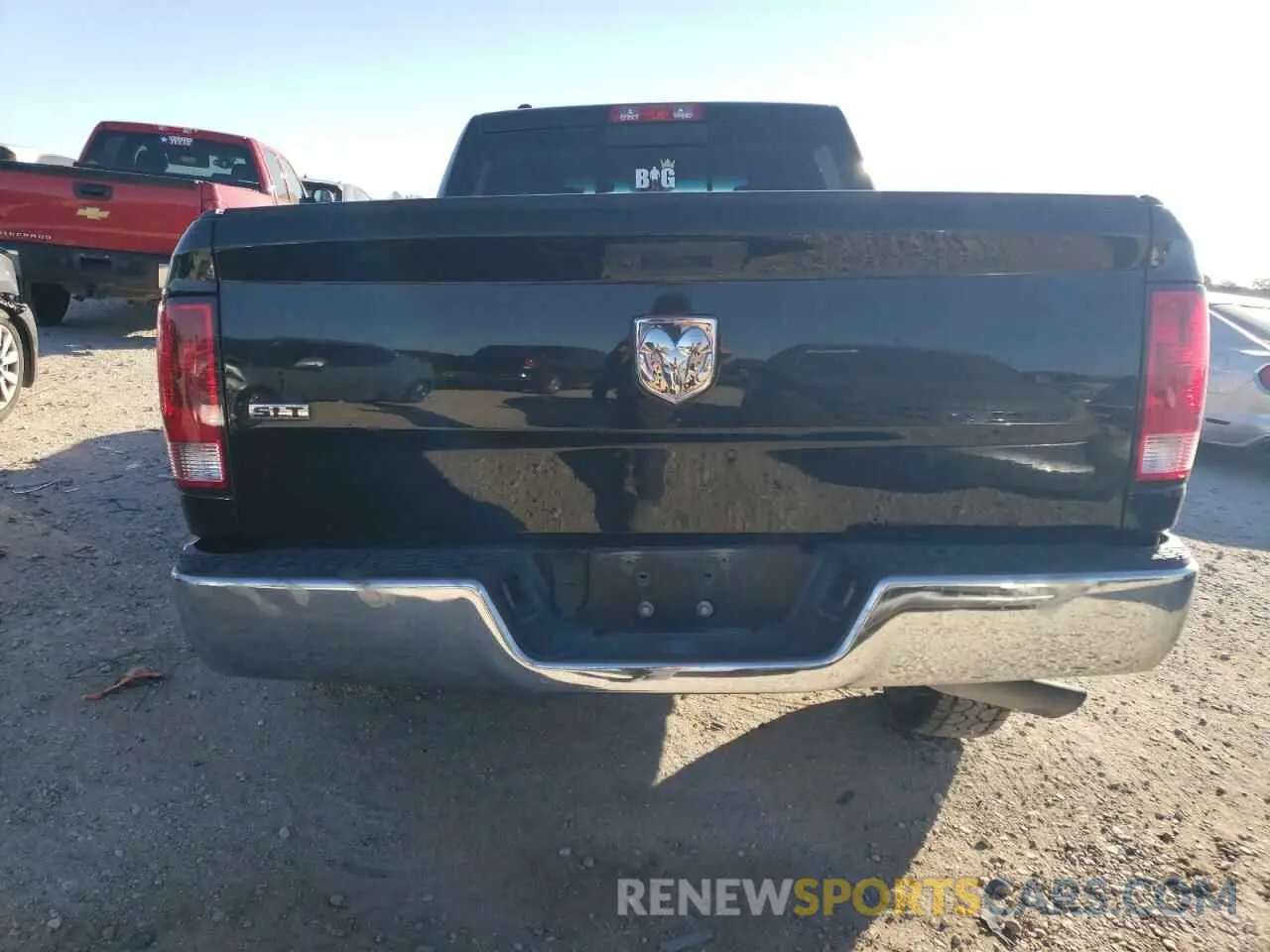 6 fotografías del automóvil dañado 1C6RR6TT4LS117621 RAM 1500 2020