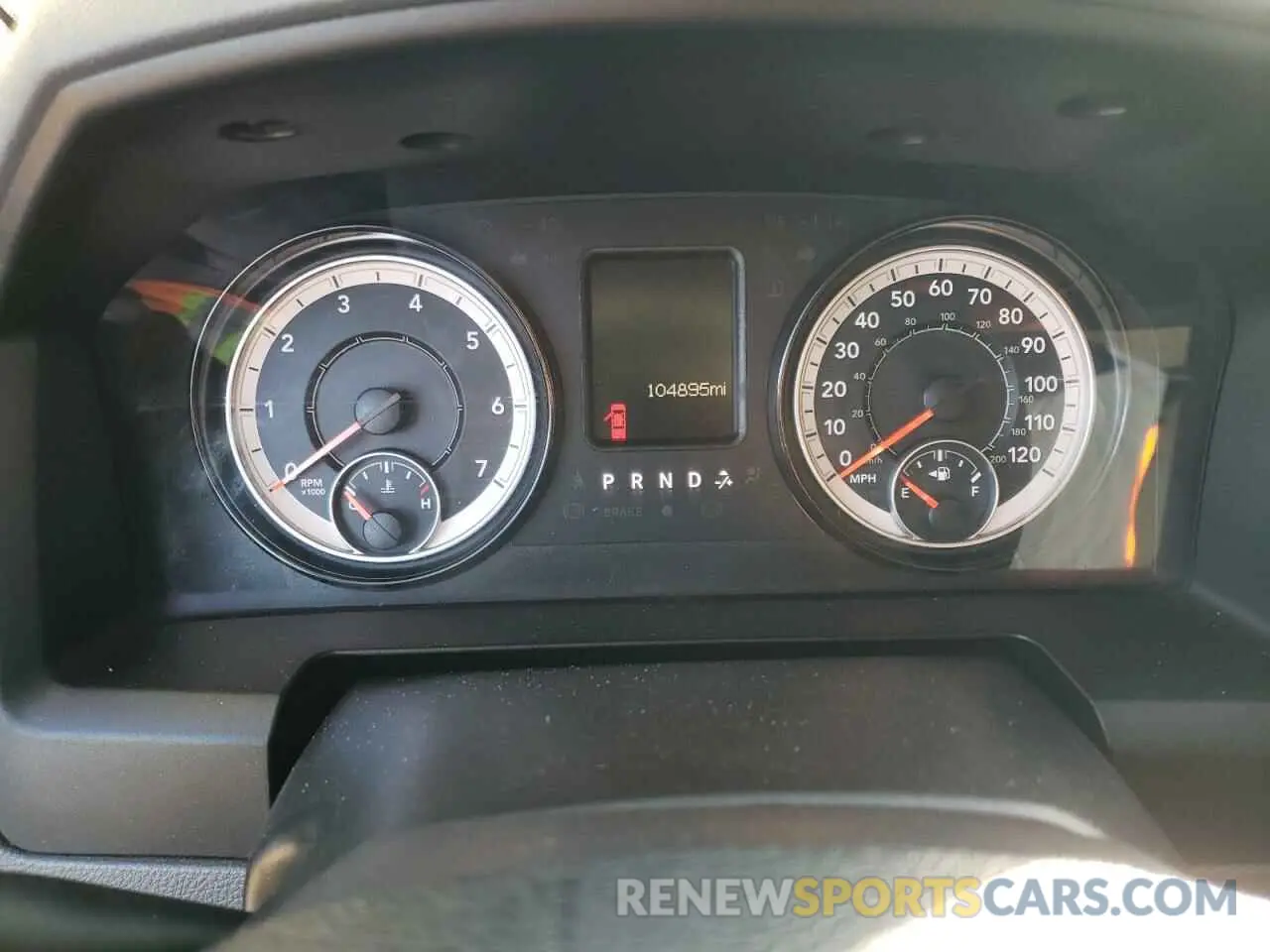 9 fotografías del automóvil dañado 1C6RR6TT4LS117621 RAM 1500 2020