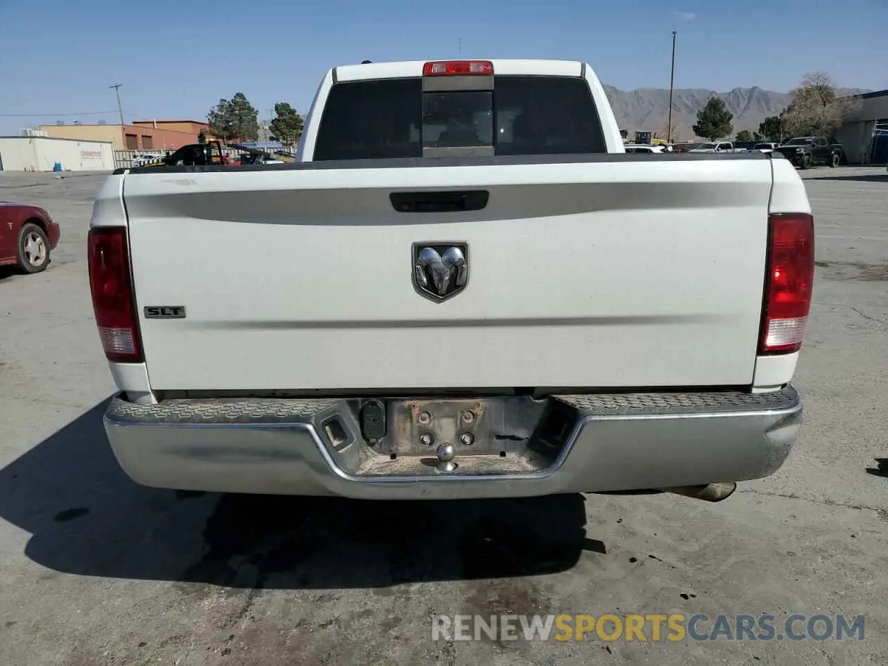 6 fotografías del automóvil dañado 1C6RR6TT5LS102898 RAM 1500 2020