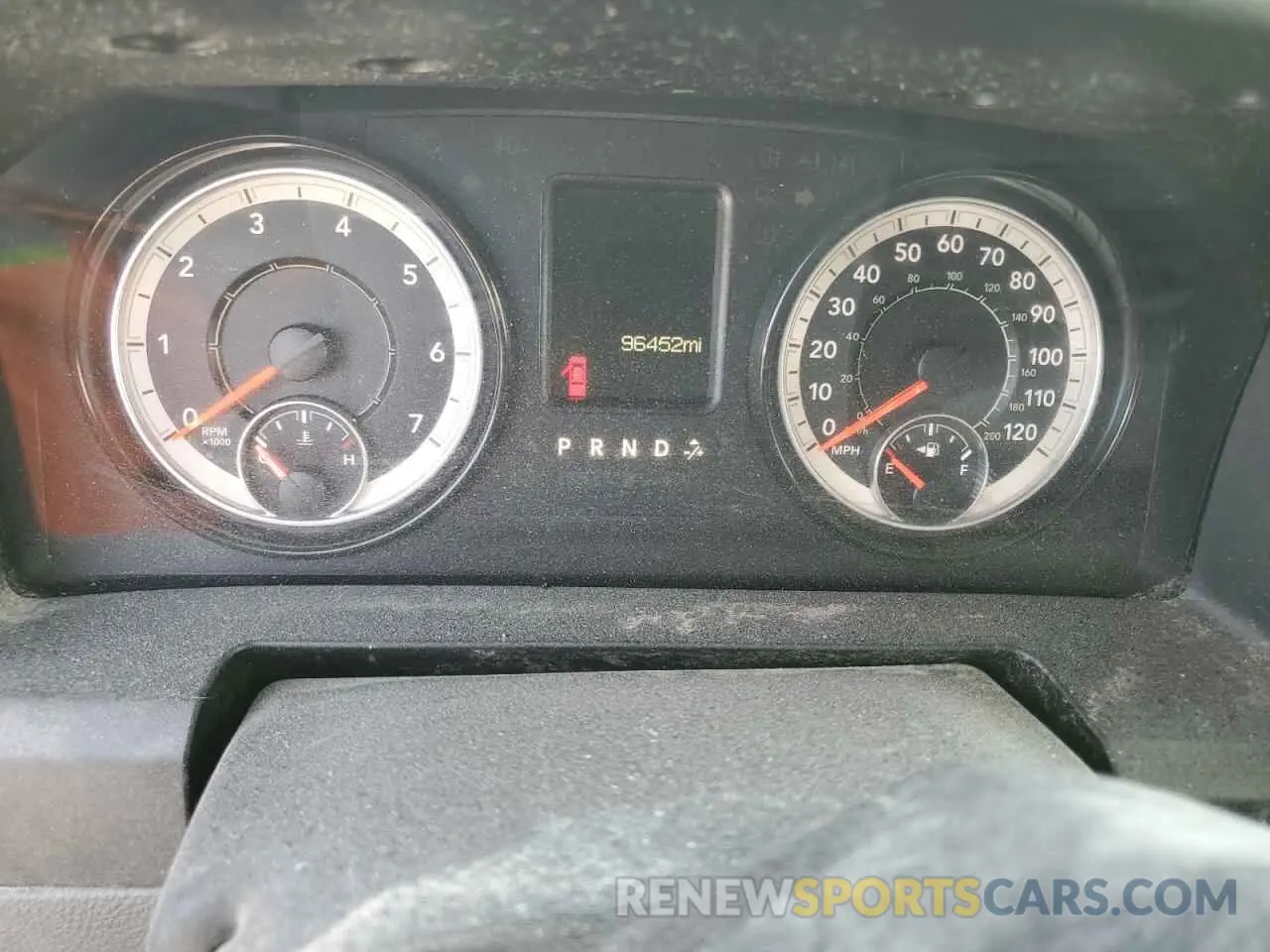 9 fotografías del automóvil dañado 1C6RR6TT5LS102898 RAM 1500 2020
