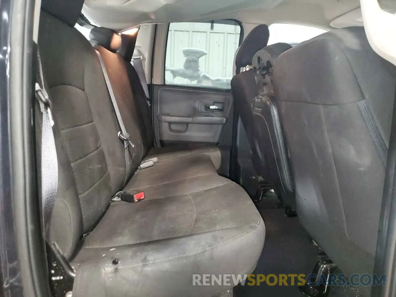 10 fotografías del automóvil dañado 1C6RR7GG6LS147514 RAM 1500 2020