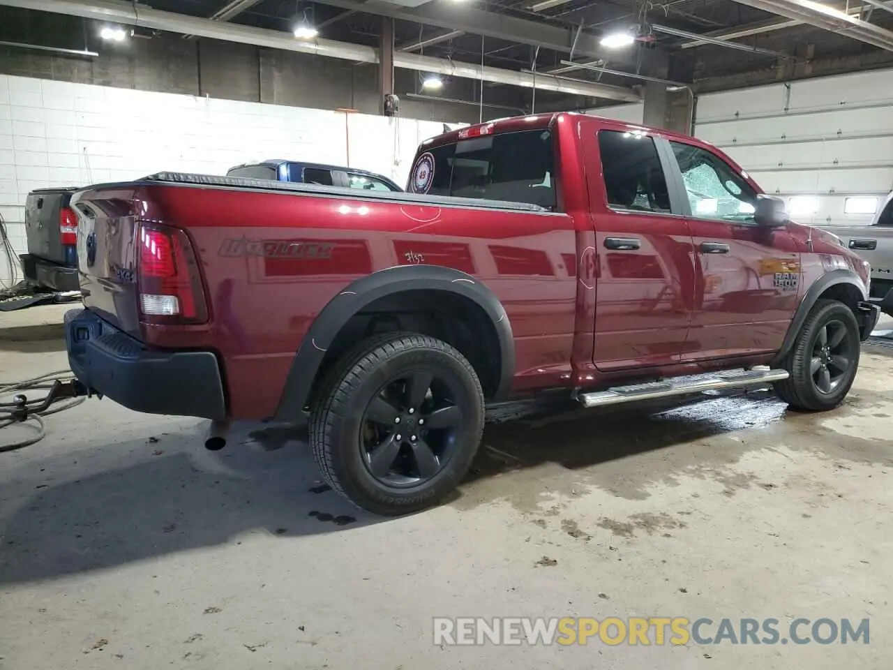 3 fotografías del automóvil dañado 1C6RR7GGXLS126830 RAM 1500 2020