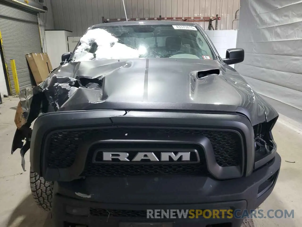 5 fotografías del automóvil dañado 1C6RR7GTXLS126288 RAM 1500 2020