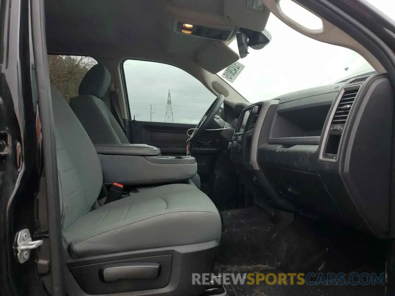 7 fotografías del automóvil dañado 1C6RR7KT9LS113510 RAM 1500 2020