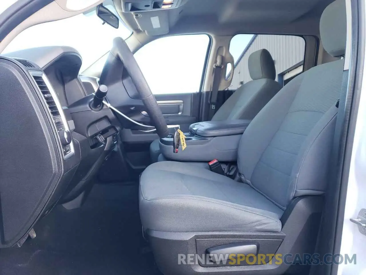 7 fotografías del automóvil dañado 1C6RR7TT5LS101532 RAM 1500 2020