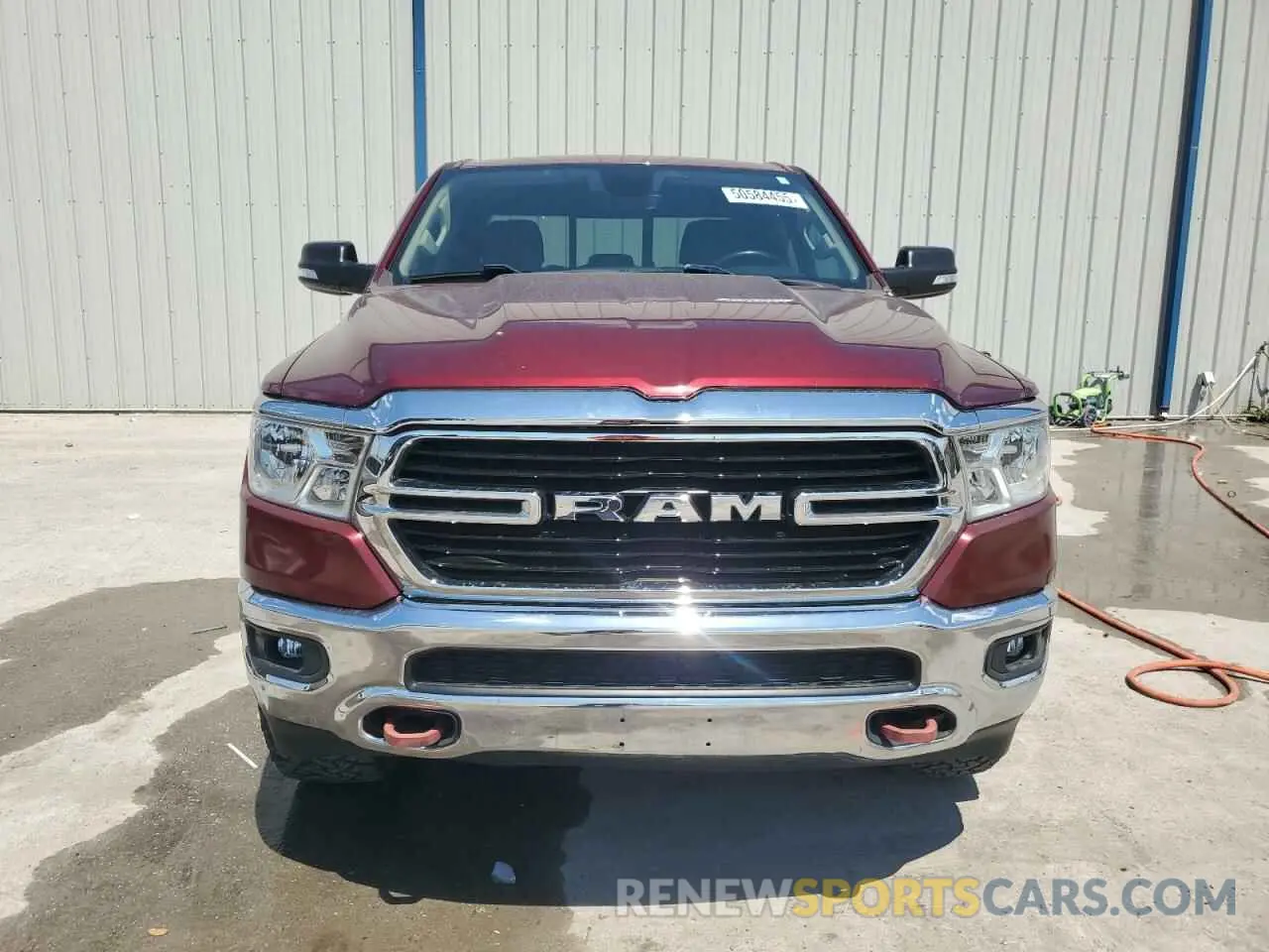 5 fotografías del automóvil dañado 1C6RREBT7LN250920 RAM 1500 2020