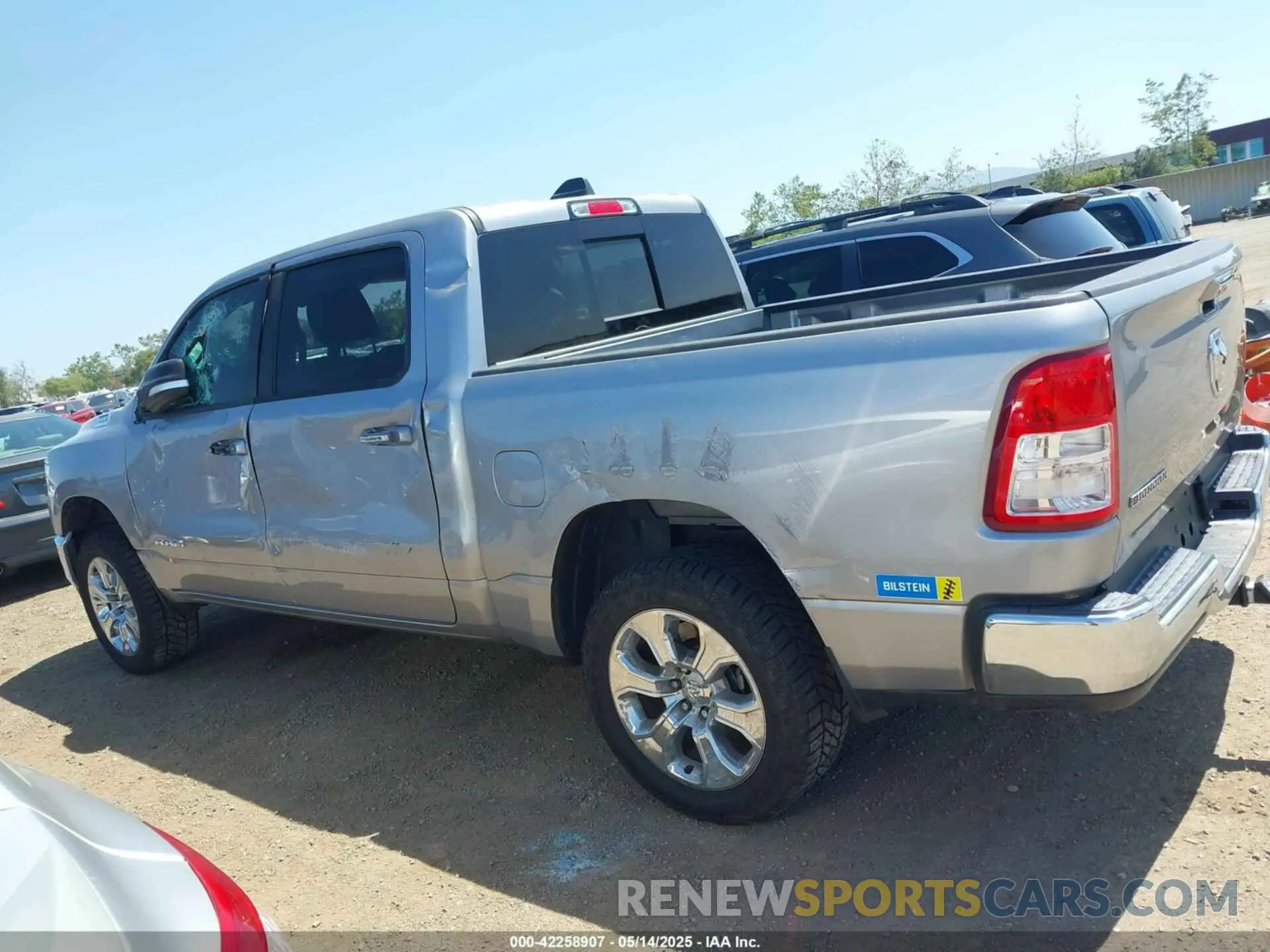 14 fotografías del automóvil dañado 1C6RREFG7LN333762 RAM 1500 2020