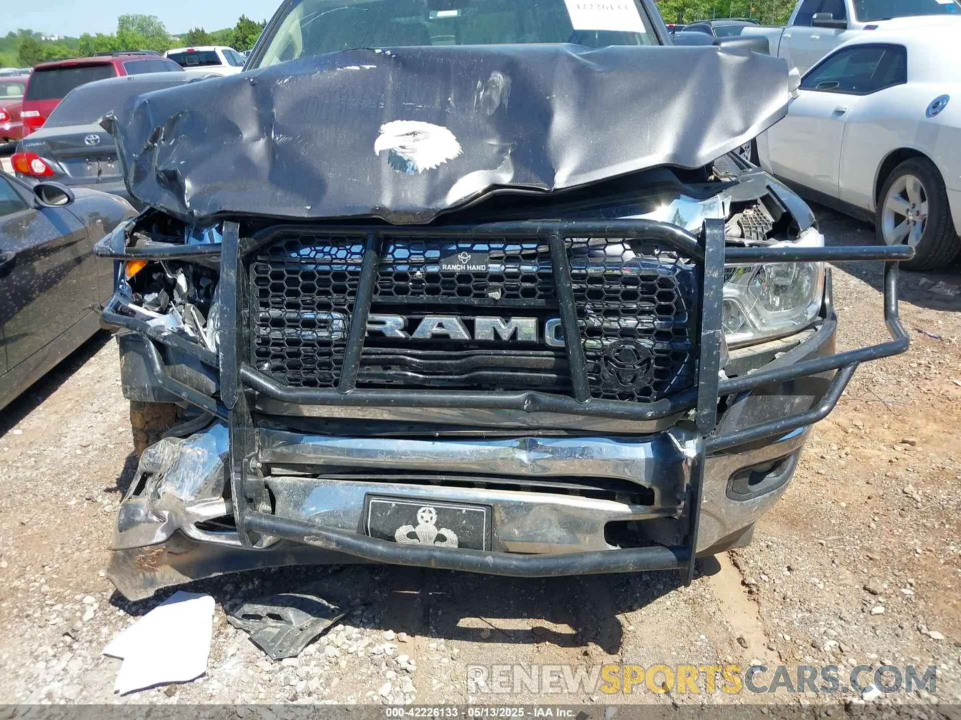6 fotografías del automóvil dañado 1C6RREFT0LN209779 RAM 1500 2020