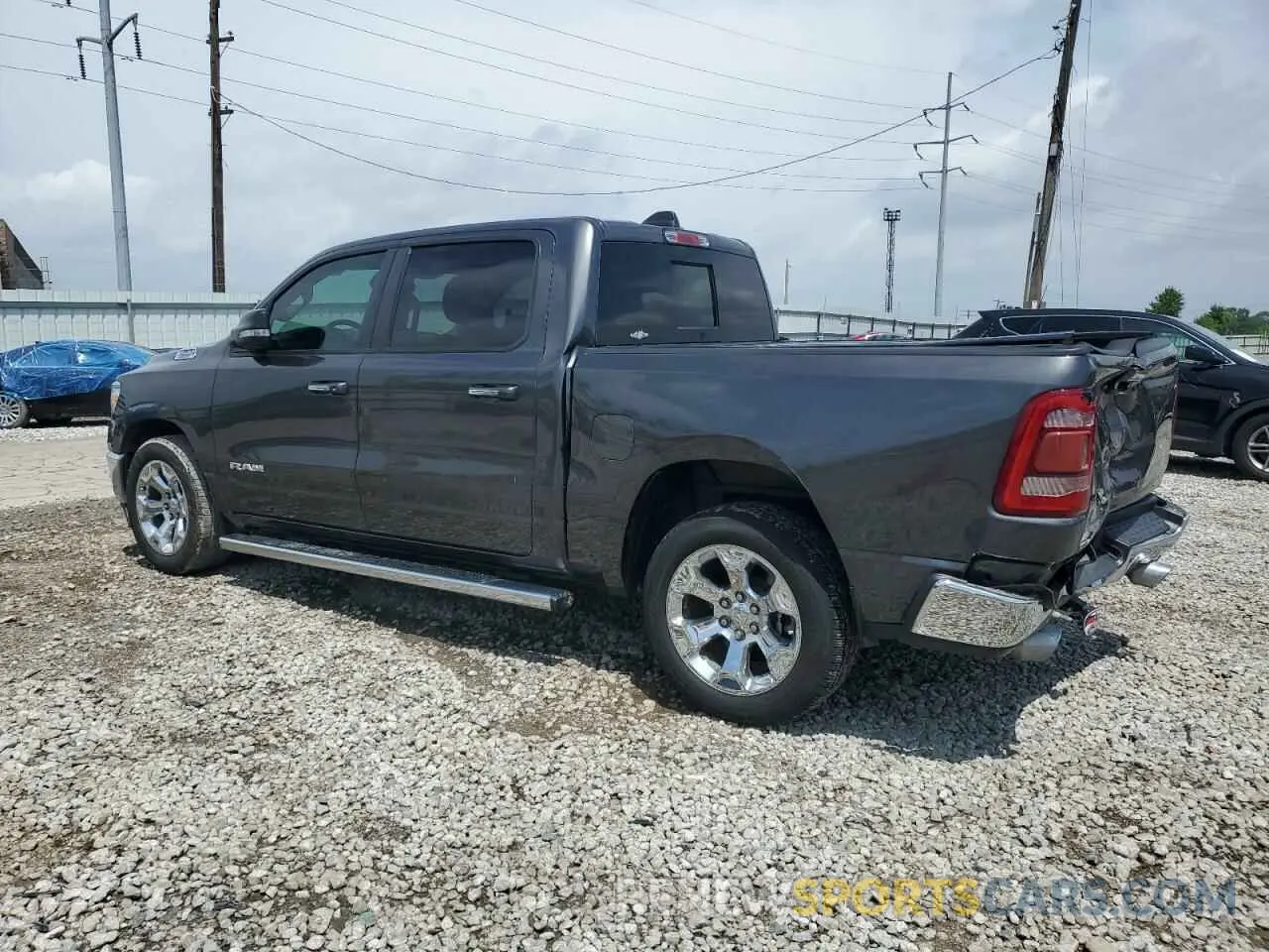 2 fotografías del automóvil dañado 1C6RREFT4LN153006 RAM 1500 2020