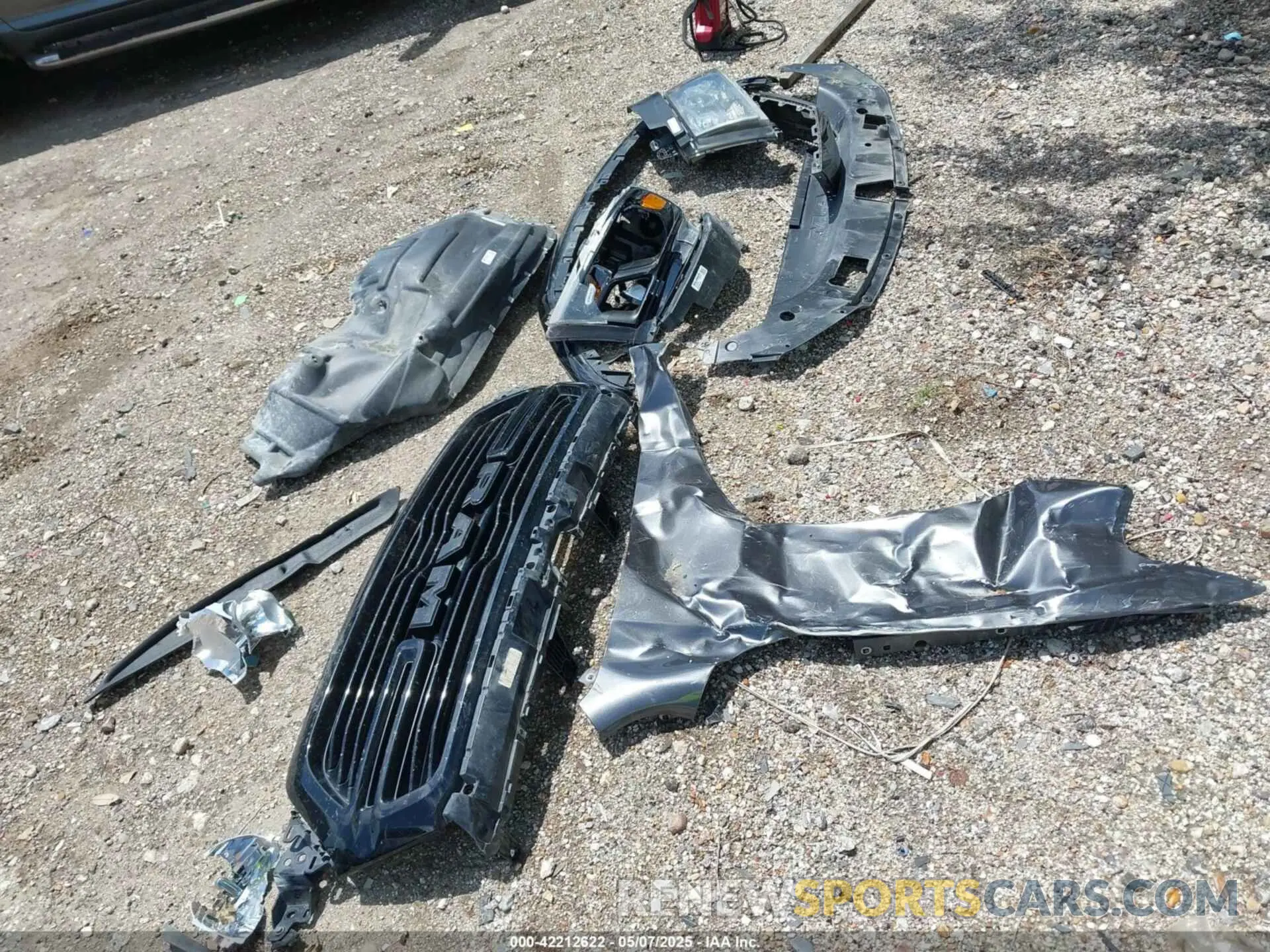 12 fotografías del automóvil dañado 1C6RREFT7LN121697 RAM 1500 2020