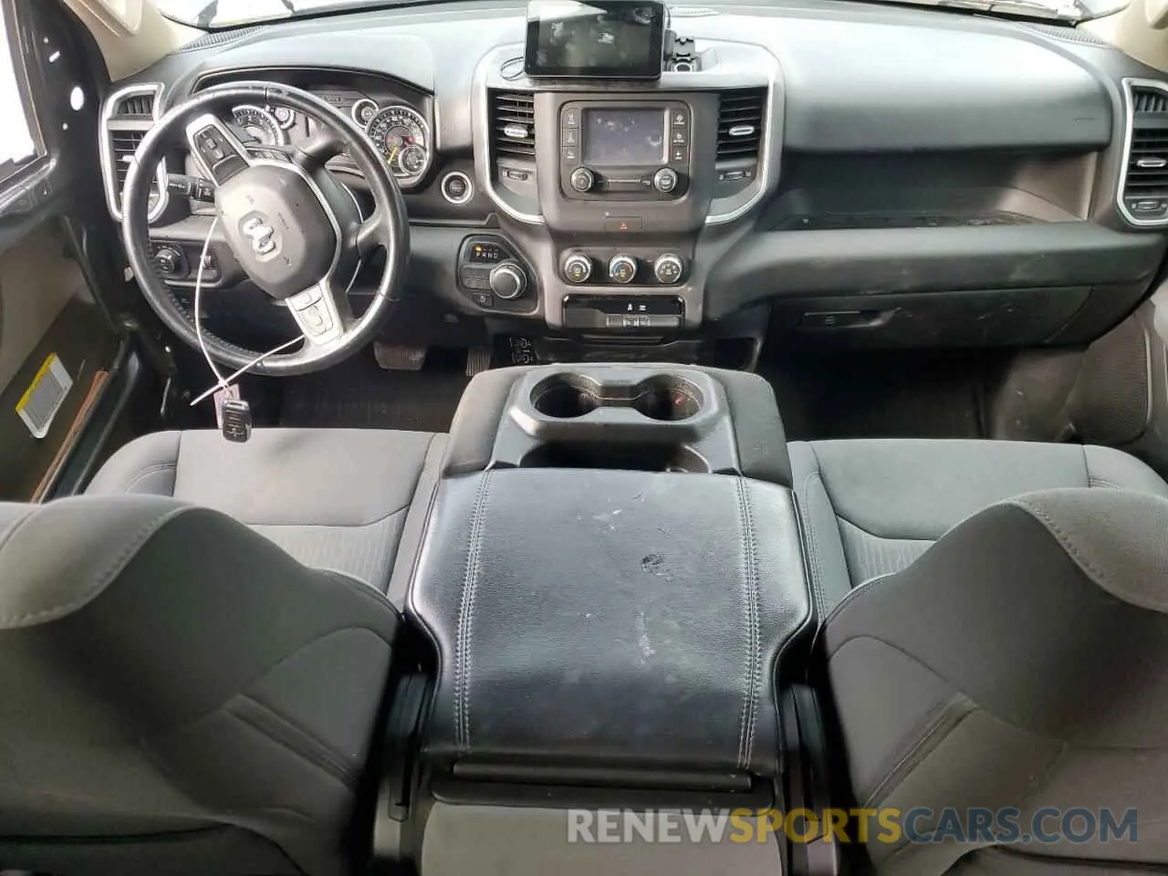 8 fotografías del automóvil dañado 1C6RREFT8LN386418 RAM 1500 2020