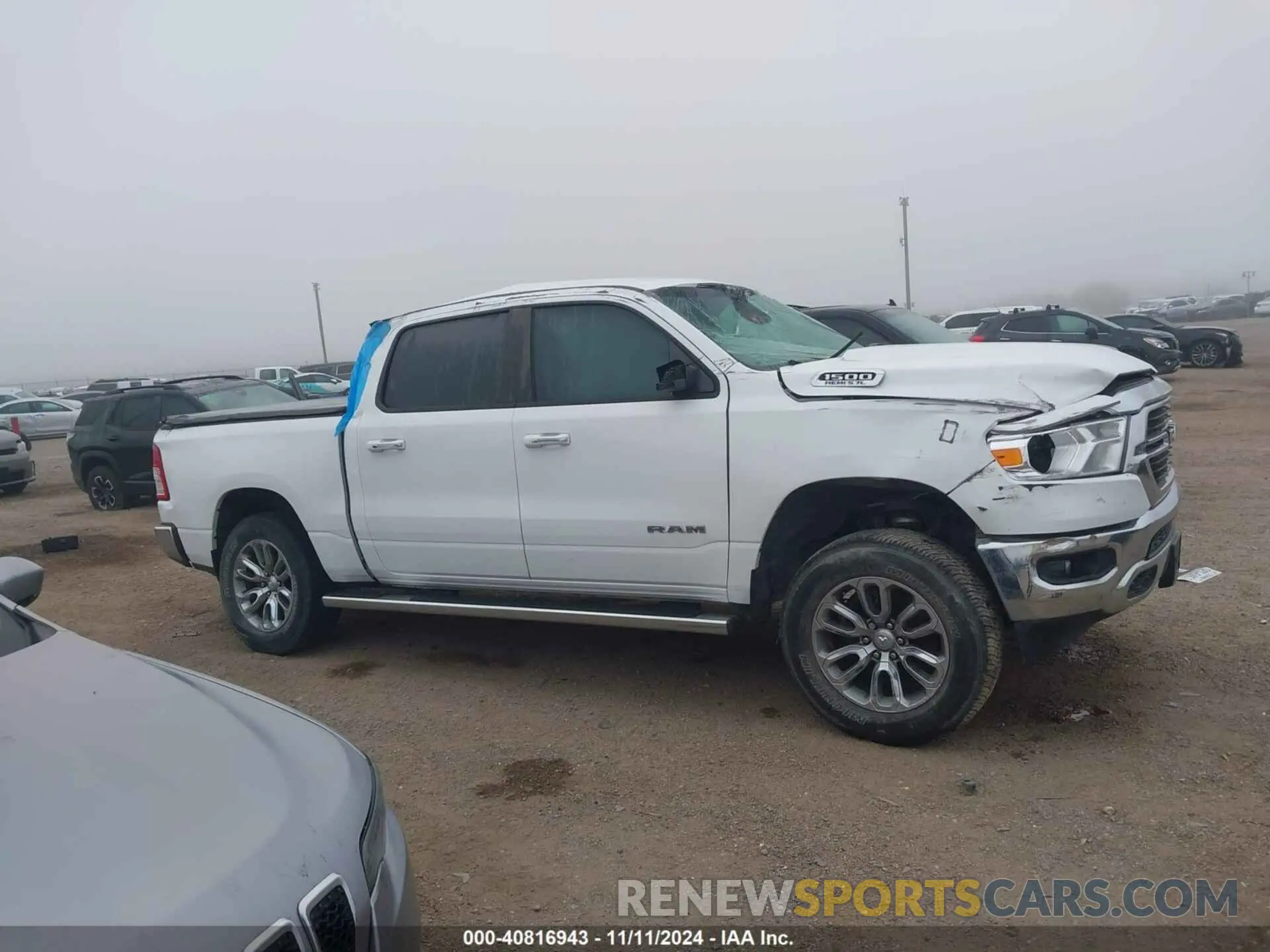 13 fotografías del automóvil dañado 1C6RREFT9LN401699 RAM 1500 2020