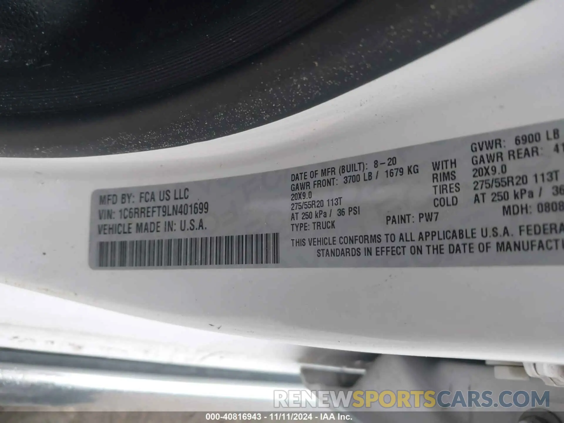 9 fotografías del automóvil dañado 1C6RREFT9LN401699 RAM 1500 2020