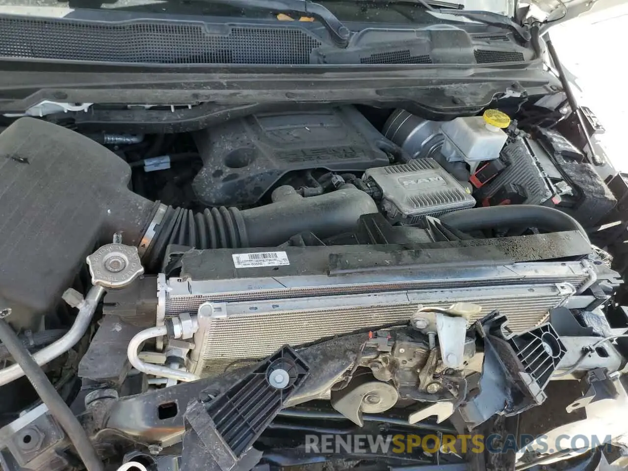 11 fotografías del automóvil dañado 1C6RREFTXLN372455 RAM 1500 2020