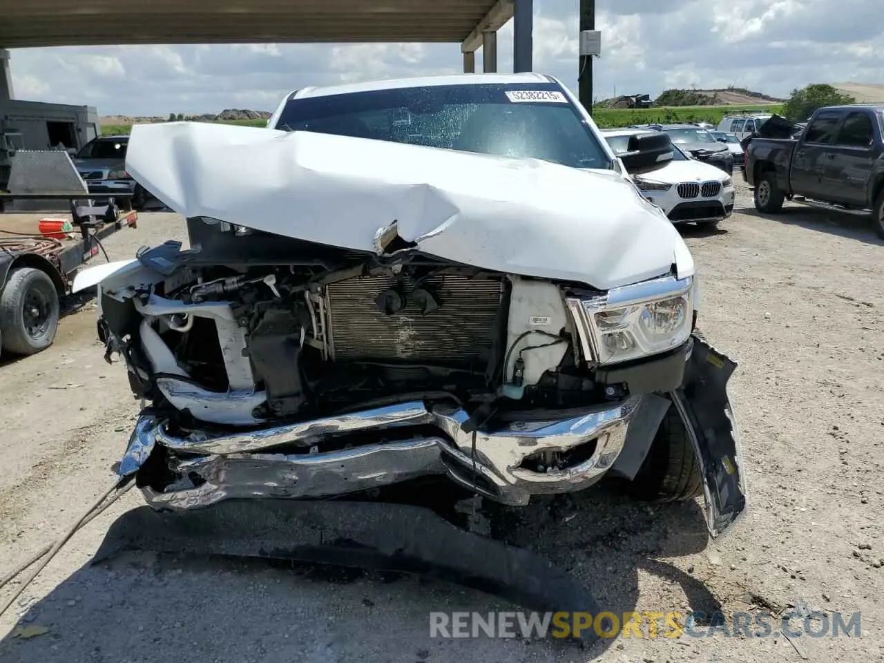 5 fotografías del automóvil dañado 1C6RREFTXLN372455 RAM 1500 2020