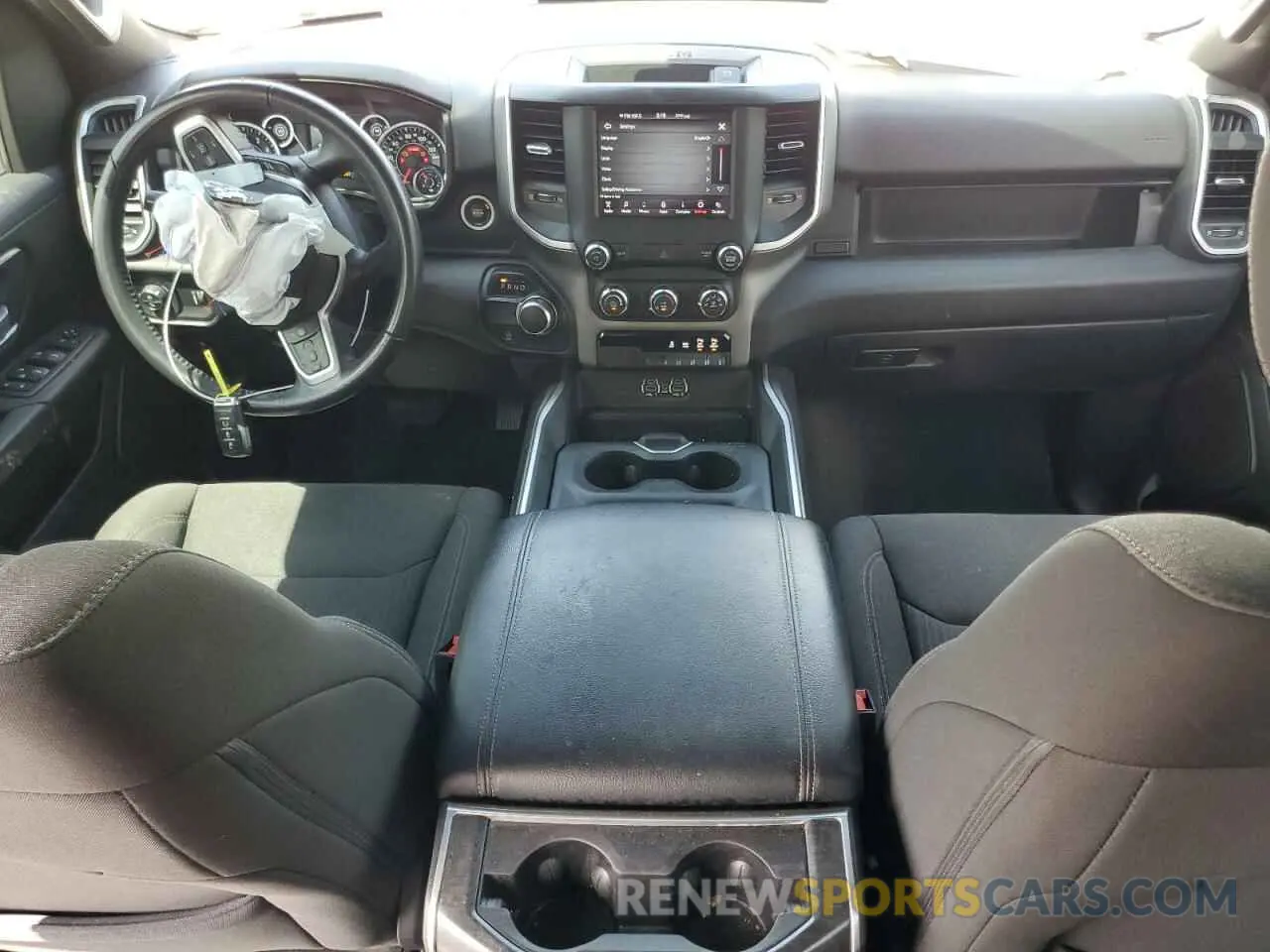 8 fotografías del automóvil dañado 1C6RREFTXLN372455 RAM 1500 2020