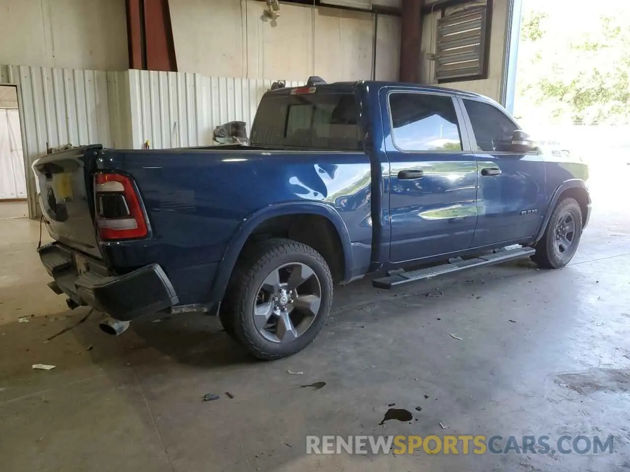 3 fotografías del automóvil dañado 1C6RREFTXLN373007 RAM 1500 2020