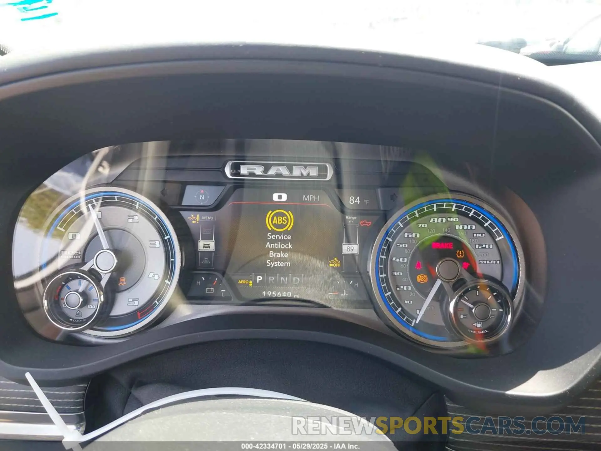 7 fotografías del automóvil dañado 1C6RREHM7LN179878 RAM 1500 2020