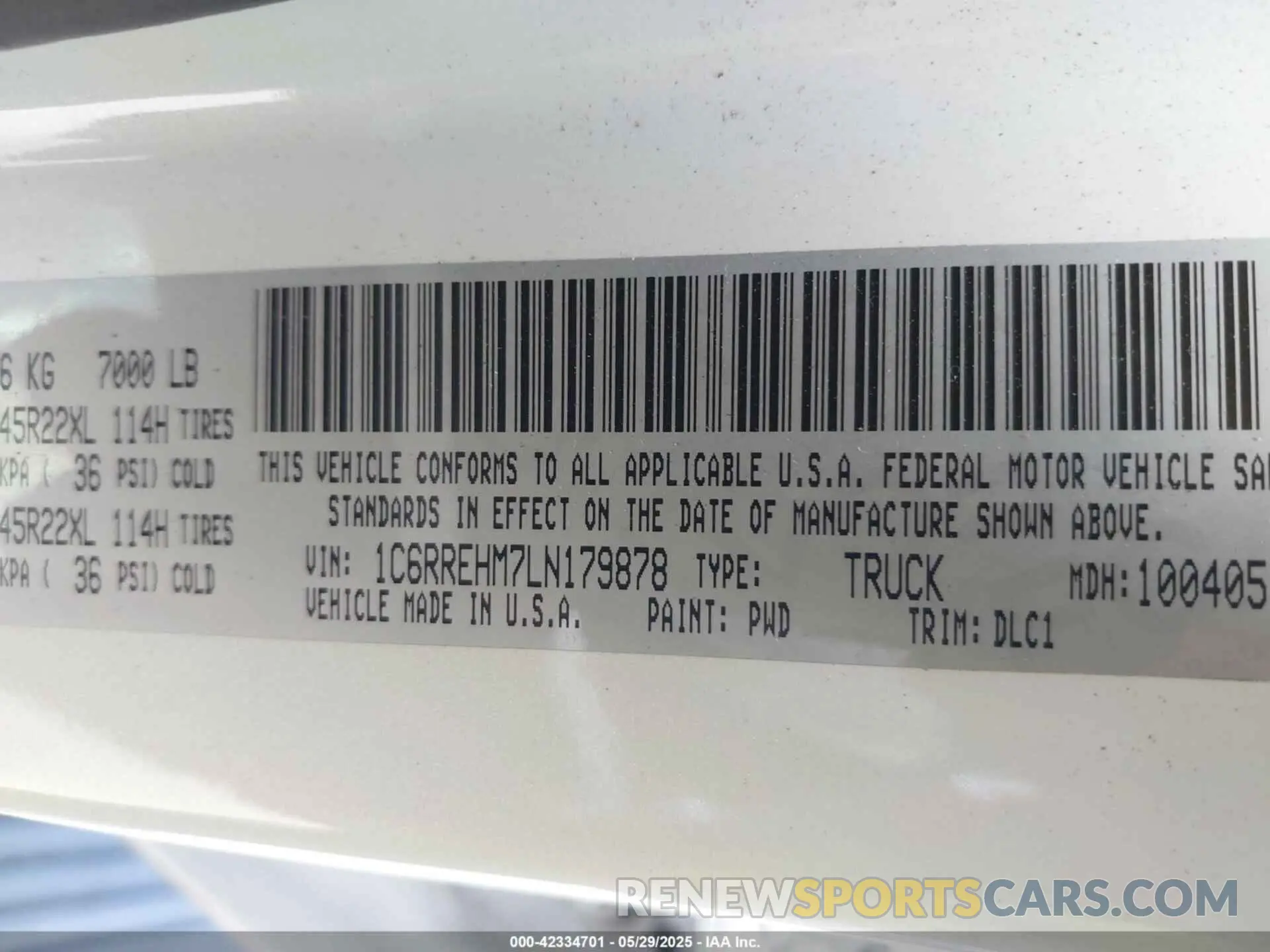 9 fotografías del automóvil dañado 1C6RREHM7LN179878 RAM 1500 2020