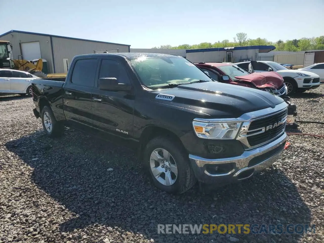4 fotografías del automóvil dañado 1C6RREMG9LN262017 RAM 1500 2020