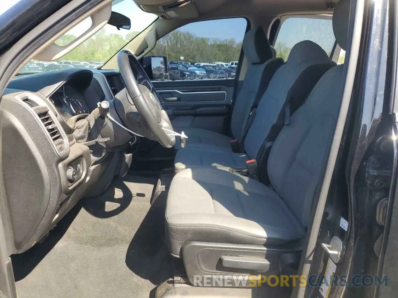 7 fotografías del automóvil dañado 1C6RREMG9LN262017 RAM 1500 2020