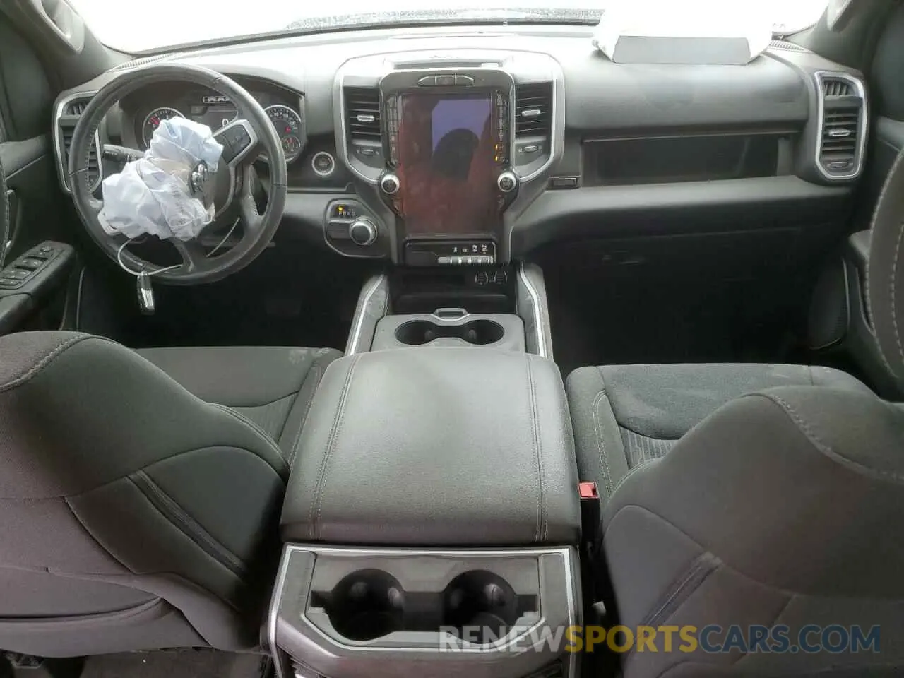 8 fotografías del automóvil dañado 1C6RREMT4LN357307 RAM 1500 2020