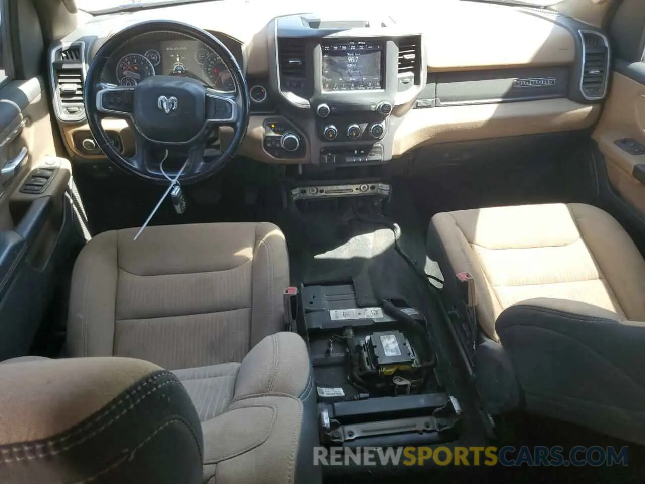 8 fotografías del automóvil dañado 1C6RRFBG1LN419693 RAM 1500 2020