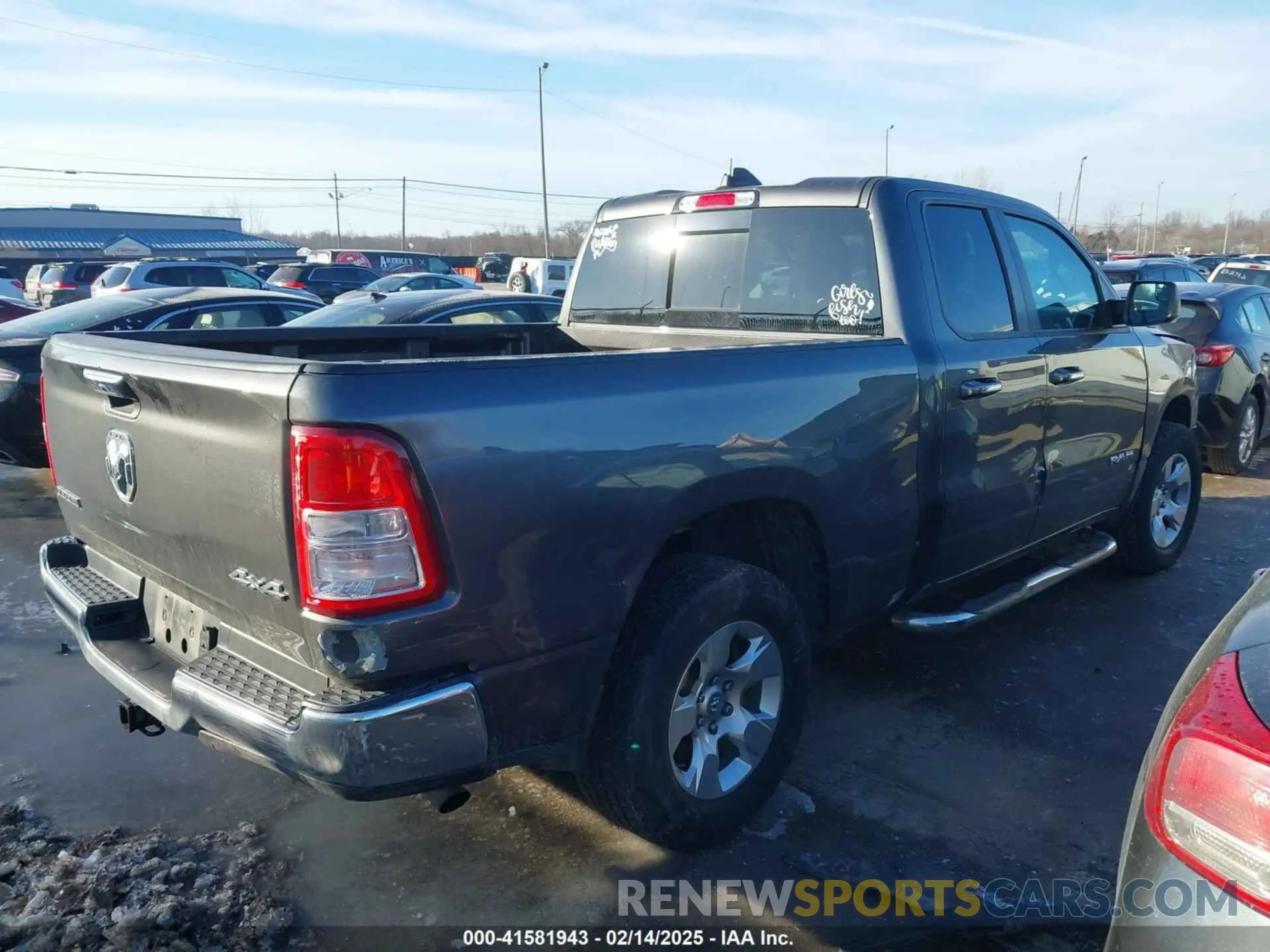 4 fotografías del automóvil dañado 1C6RRFBG9LN199462 RAM 1500 2020