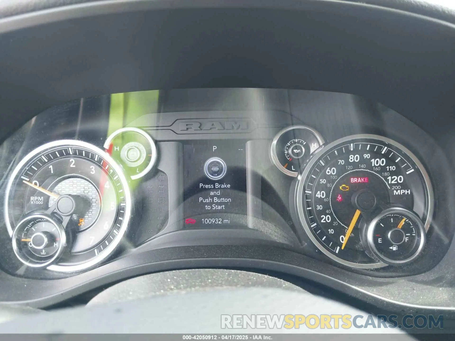 7 fotografías del automóvil dañado 1C6RRFCG2LN354528 RAM 1500 2020
