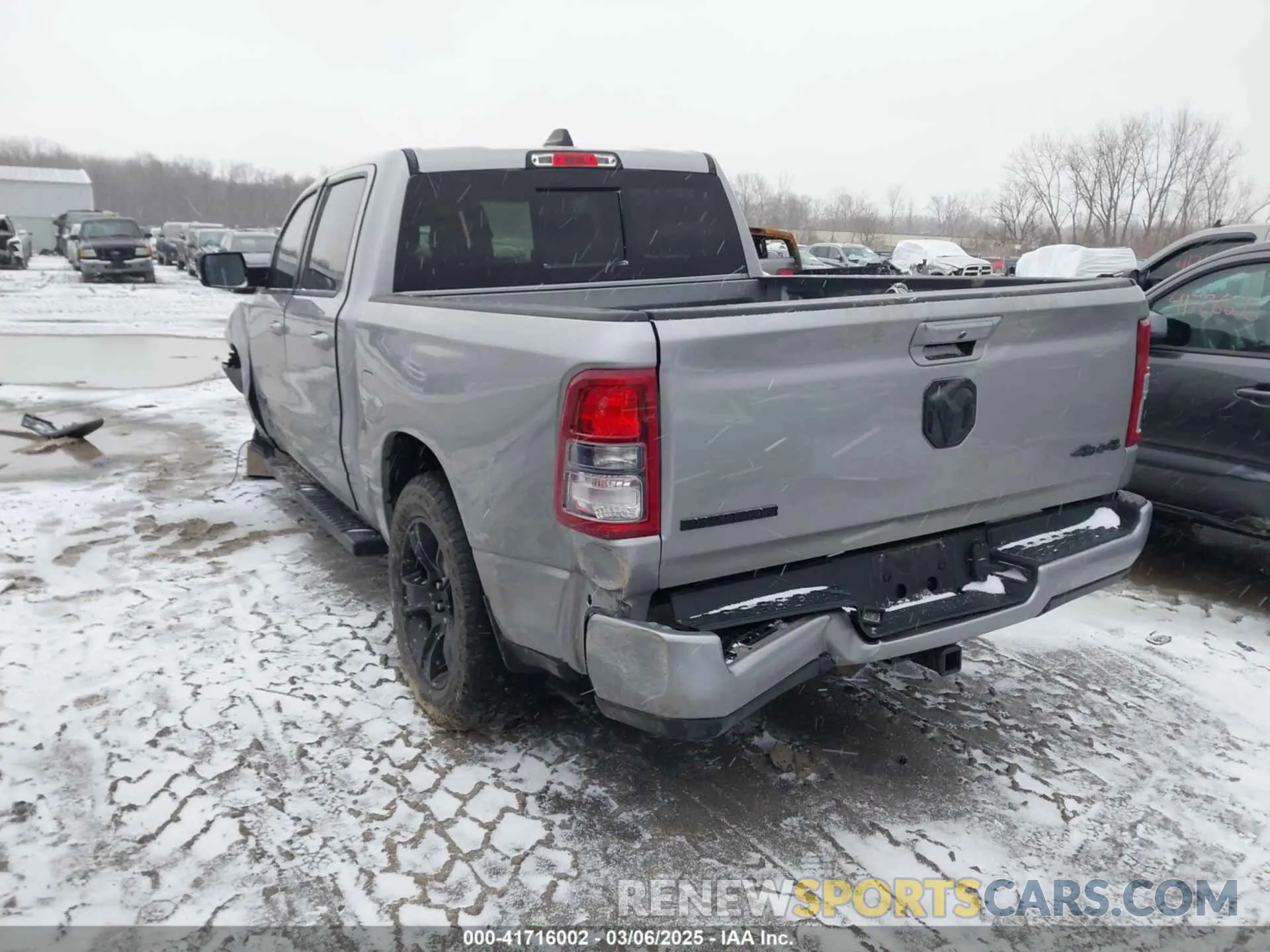 3 fotografías del automóvil dañado 1C6RRFFG4LN341386 RAM 1500 2020