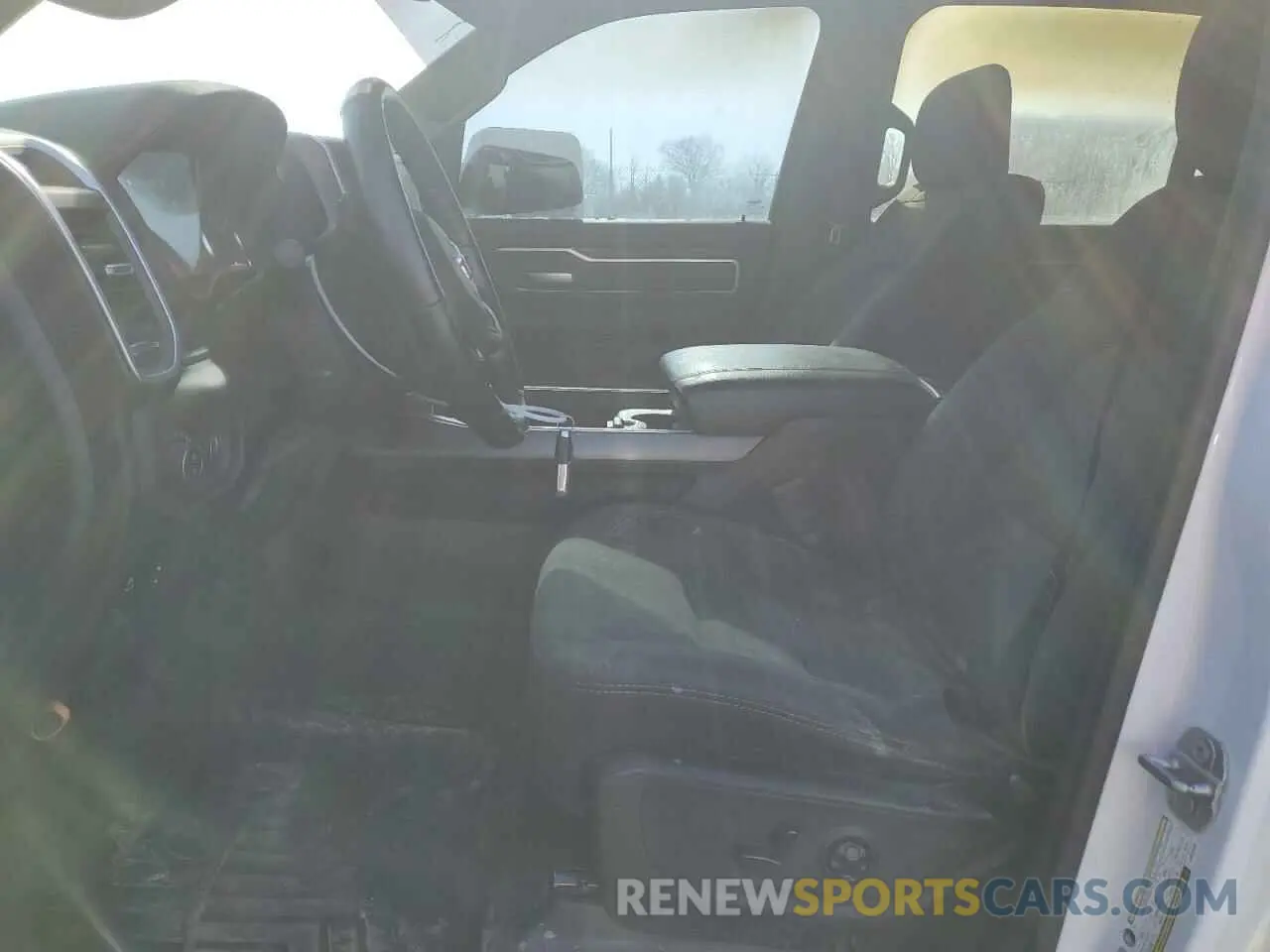 7 fotografías del automóvil dañado 1C6RRFFG6LN342720 RAM 1500 2020