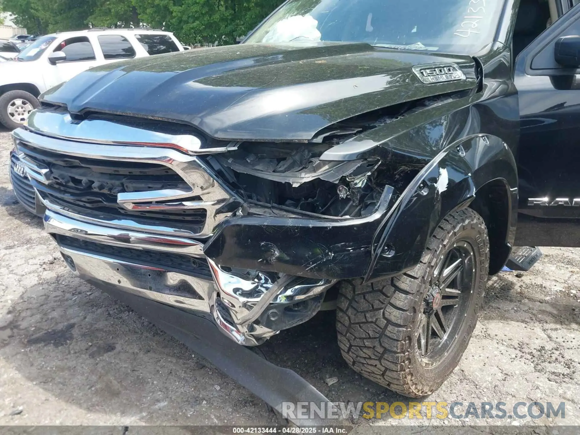 6 fotografías del automóvil dañado 1C6SRFBT0LN280347 RAM 1500 2020