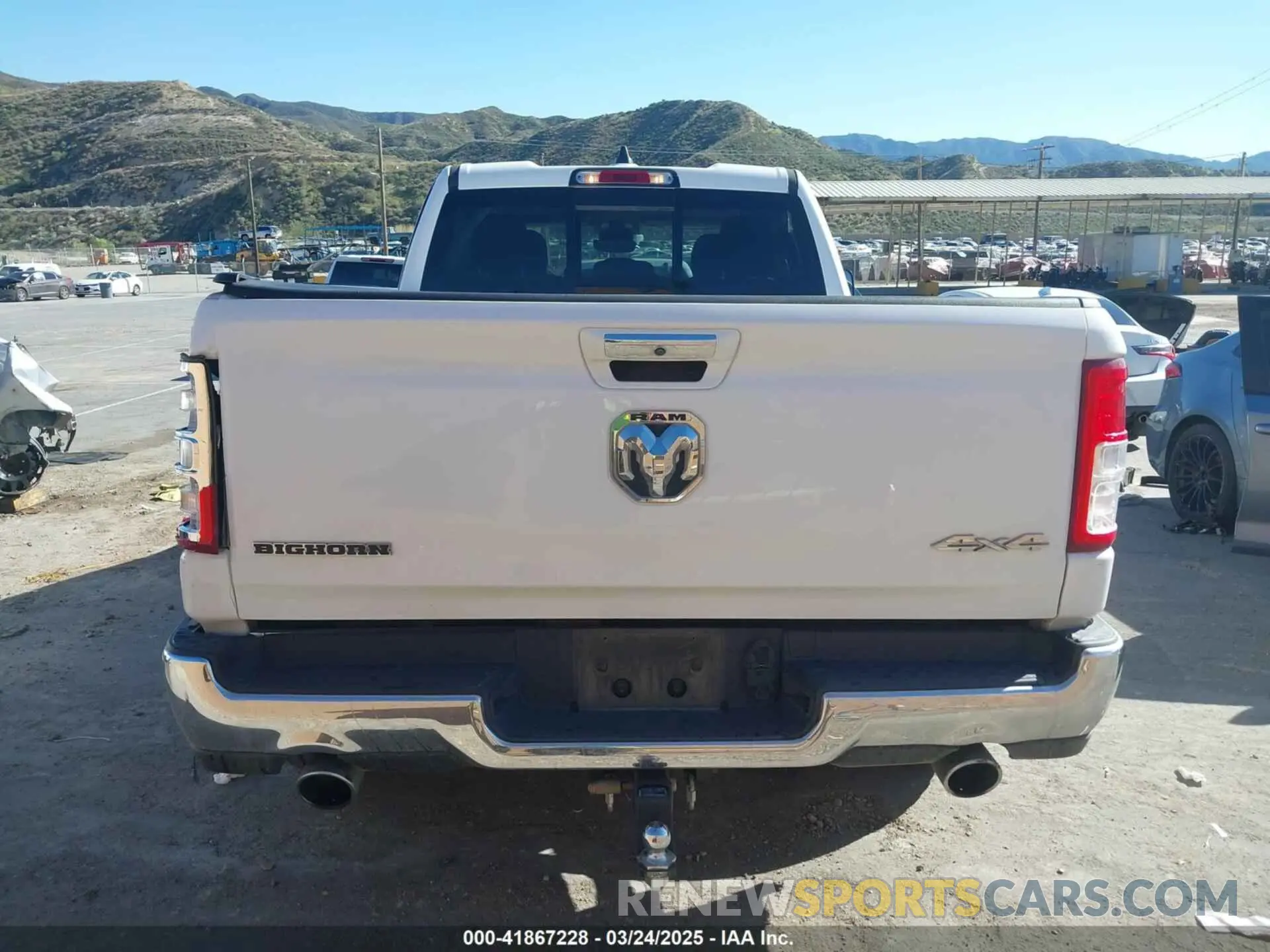 17 fotografías del automóvil dañado 1C6SRFBT2LN395323 RAM 1500 2020