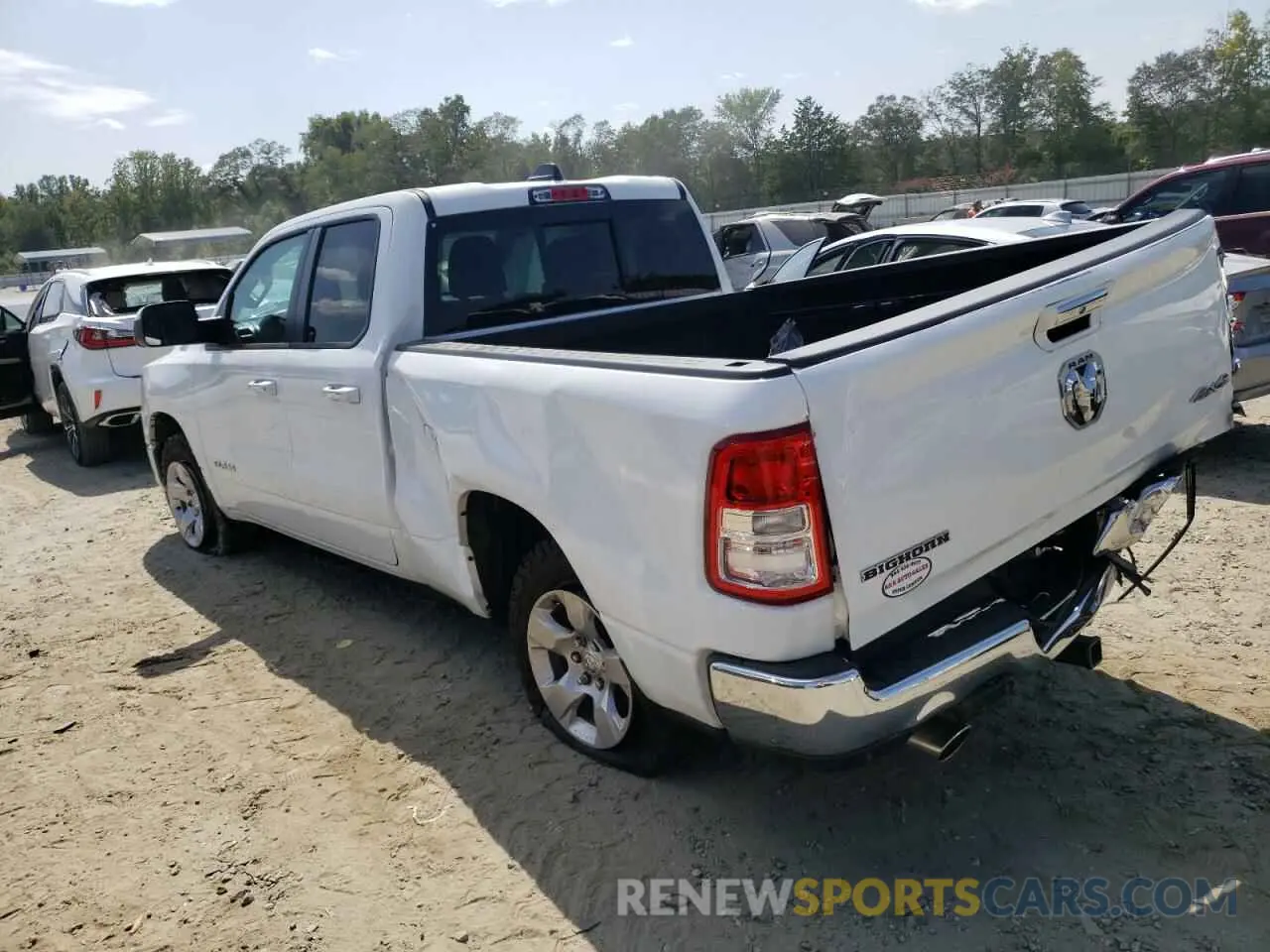 2 fotografías del automóvil dañado 1C6SRFBT3LN166200 RAM 1500 2020