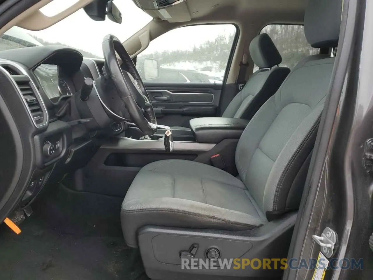 7 fotografías del automóvil dañado 1C6SRFBT3LN170716 RAM 1500 2020