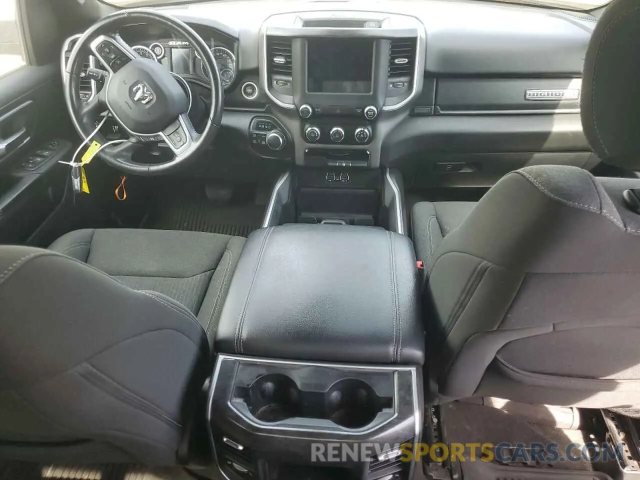 8 fotografías del automóvil dañado 1C6SRFBT3LN366641 RAM 1500 2020
