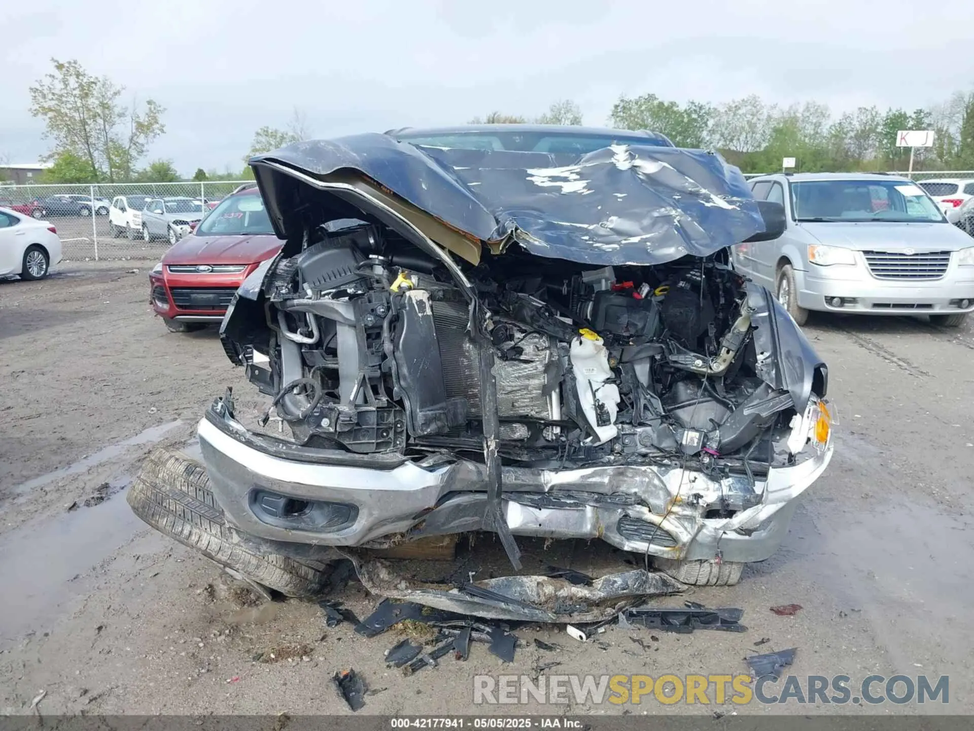 12 fotografías del automóvil dañado 1C6SRFBT3LN414588 RAM 1500 2020