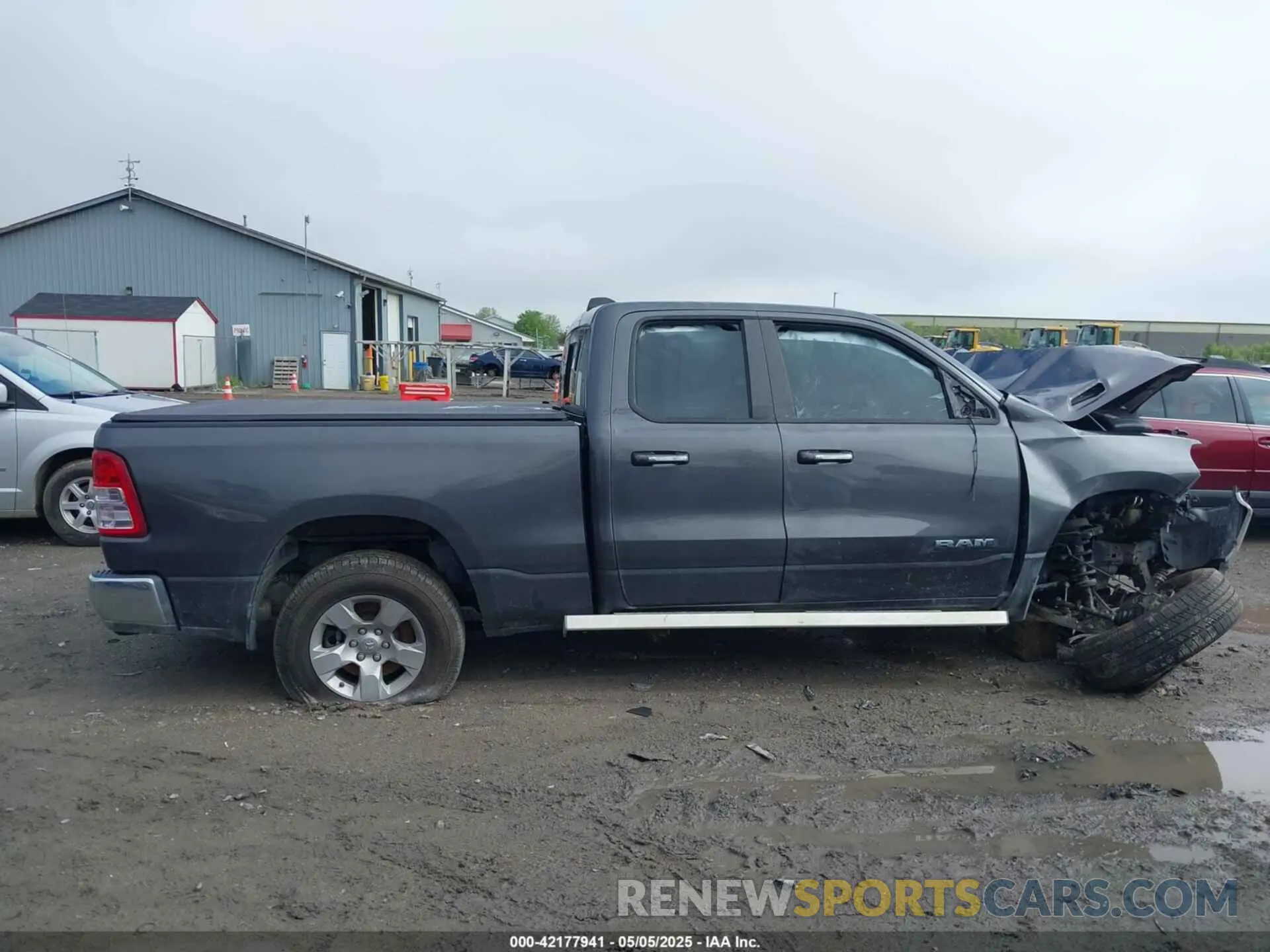 13 fotografías del automóvil dañado 1C6SRFBT3LN414588 RAM 1500 2020