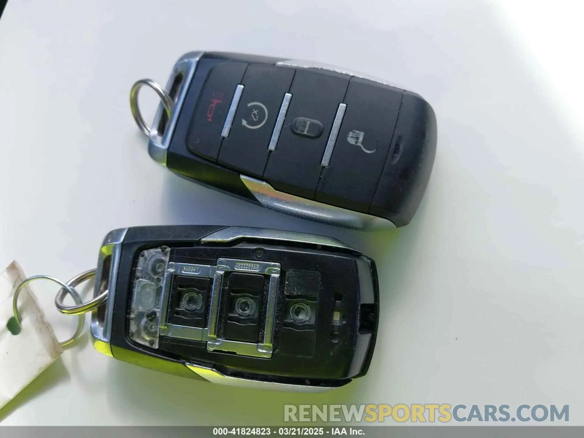 11 fotografías del automóvil dañado 1C6SRFBT4LN224251 RAM 1500 2020